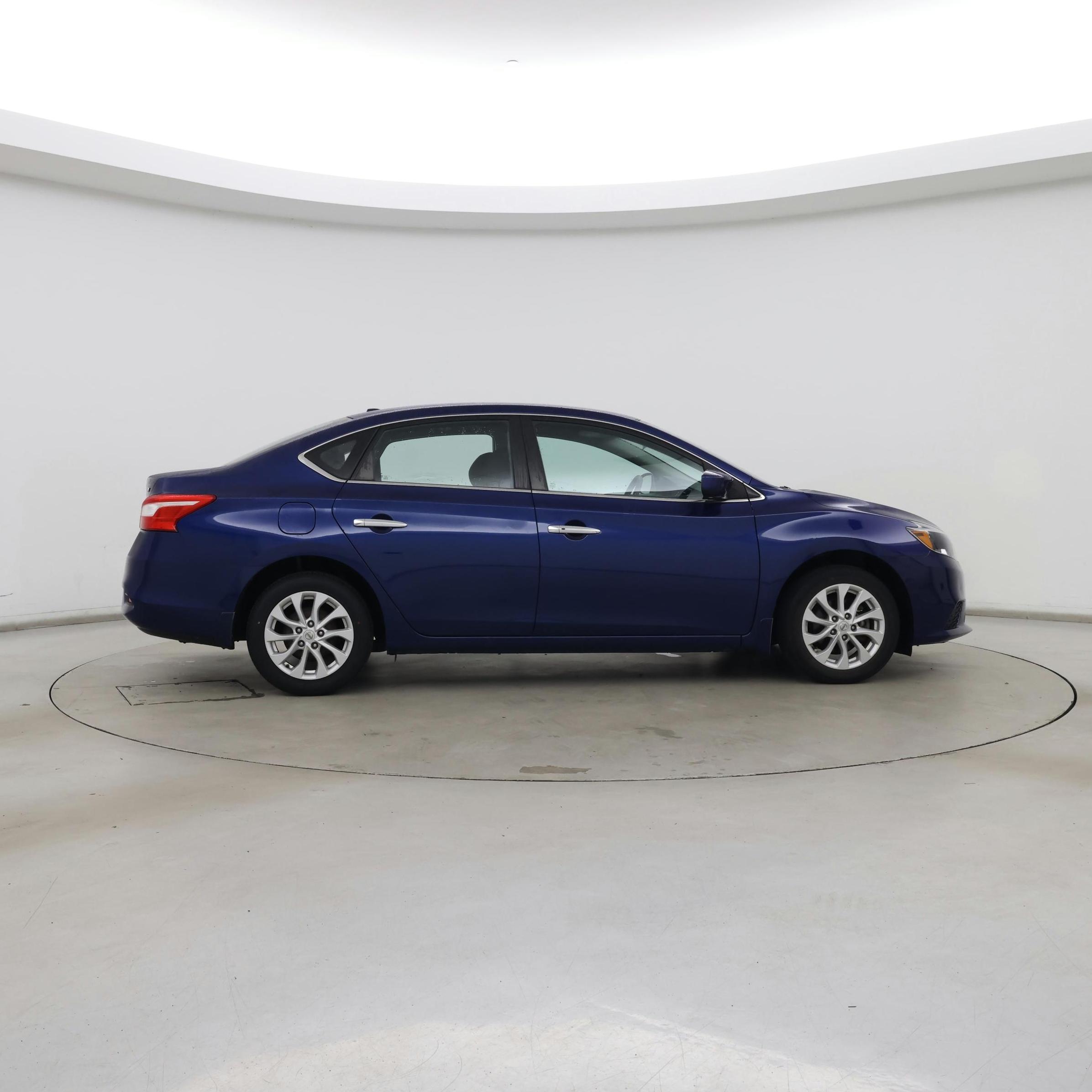 Thumbnail: 2018 Nissan Sentra - 7