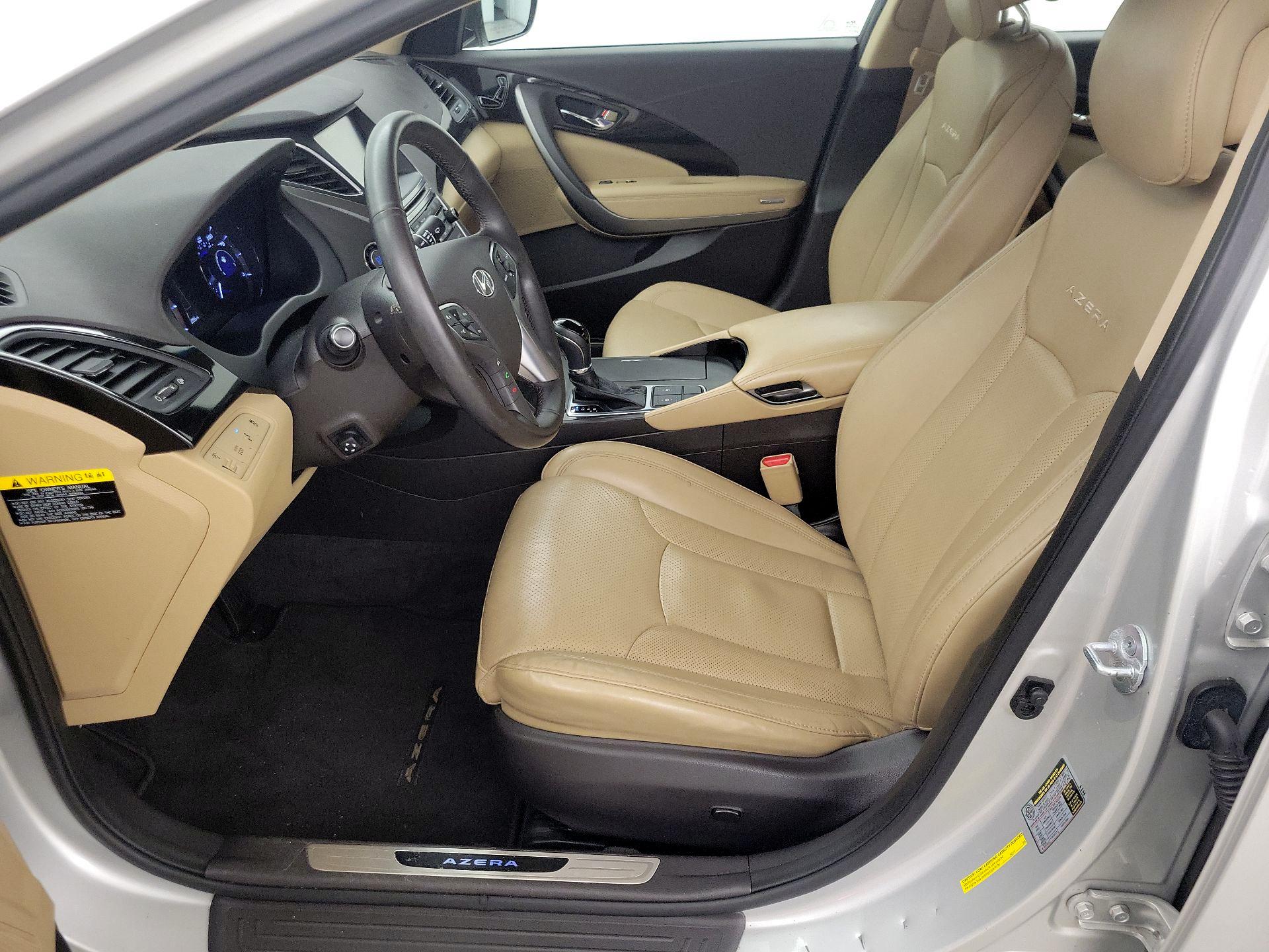 Thumbnail: 2016 Hyundai Azera - 11