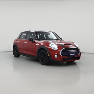 Red 2018 Mini Cooper Hardtop S