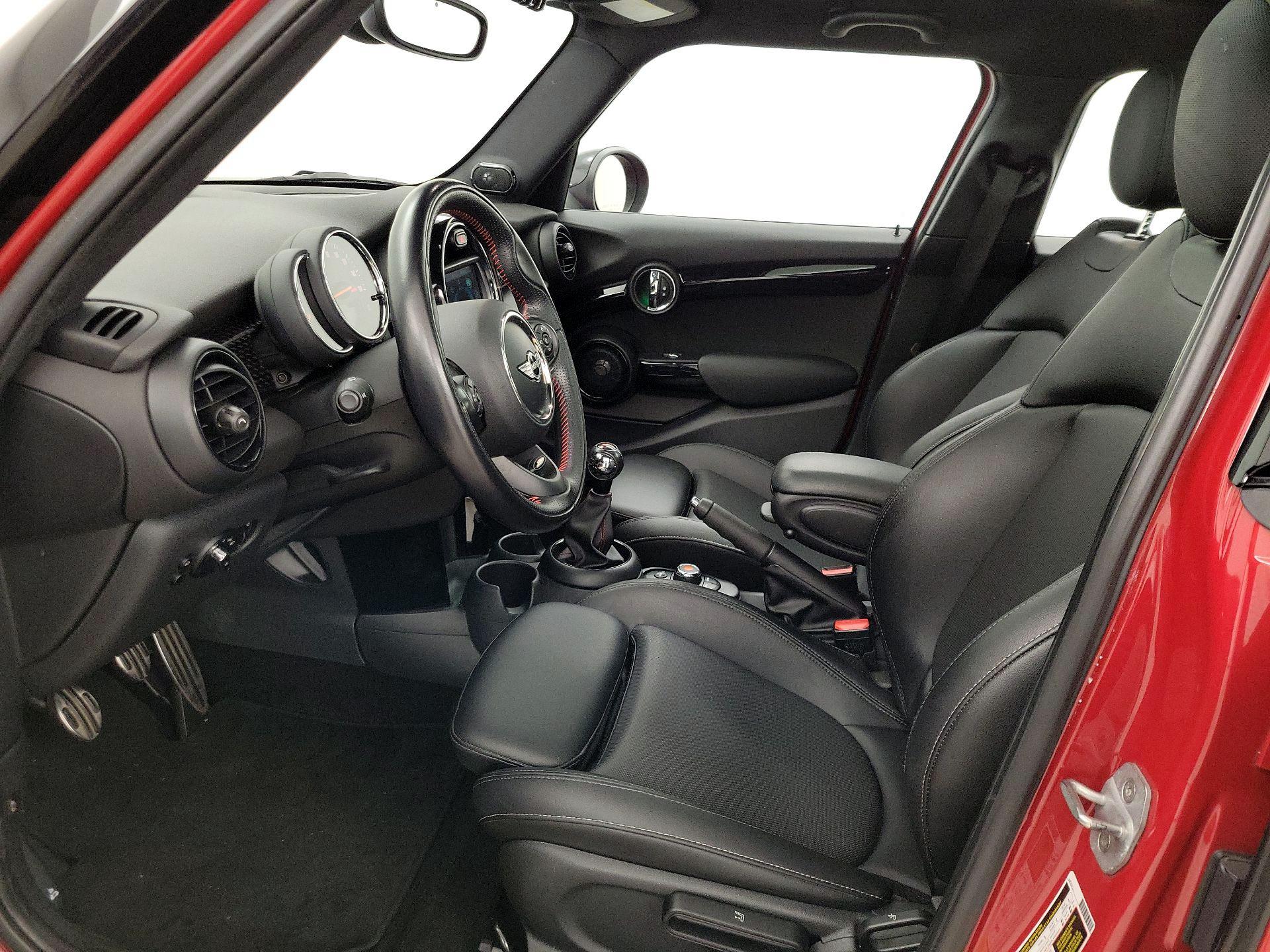 Thumbnail: 2018 MINI Cooper Hardtop - 11