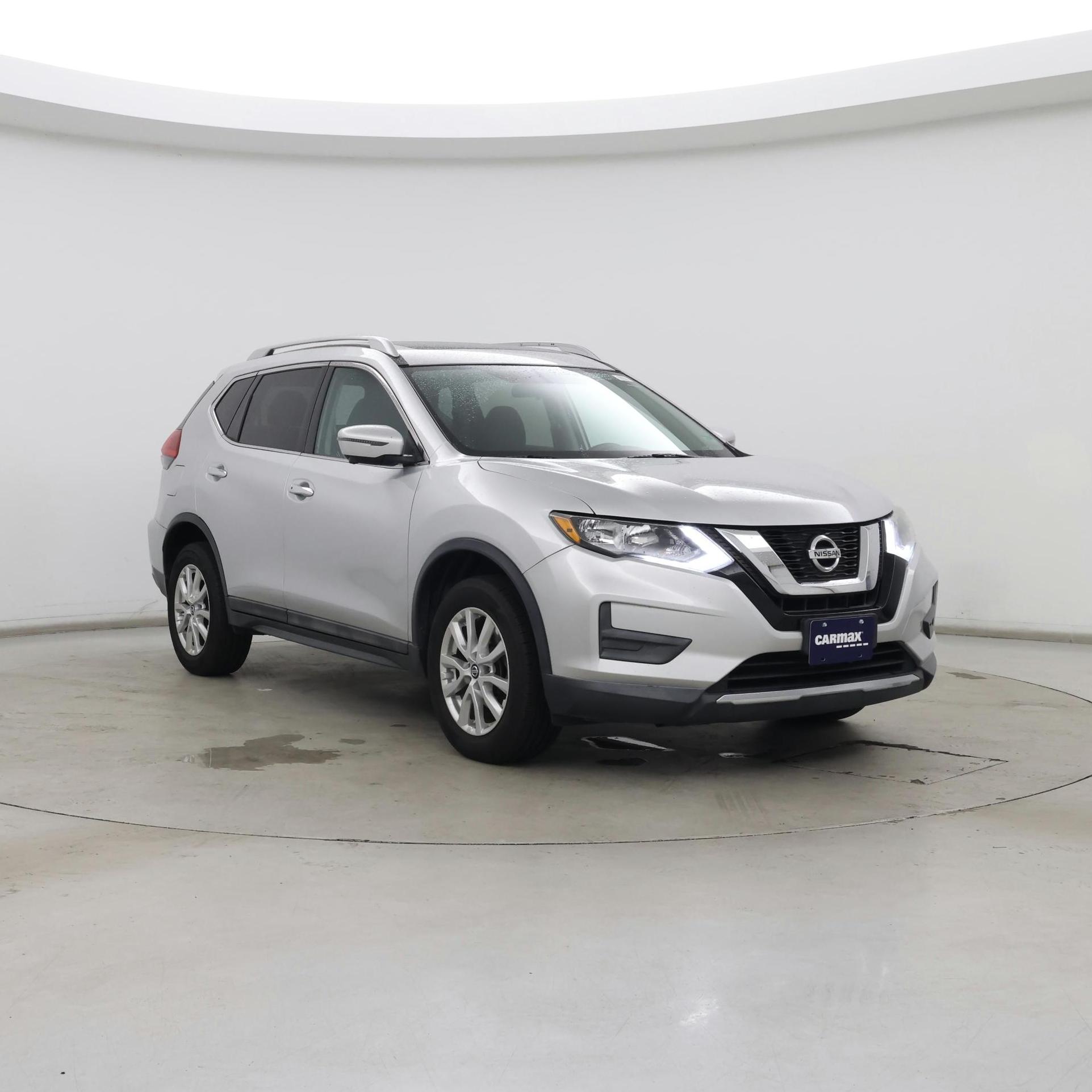 Thumbnail: 2017 Nissan Rogue - 1