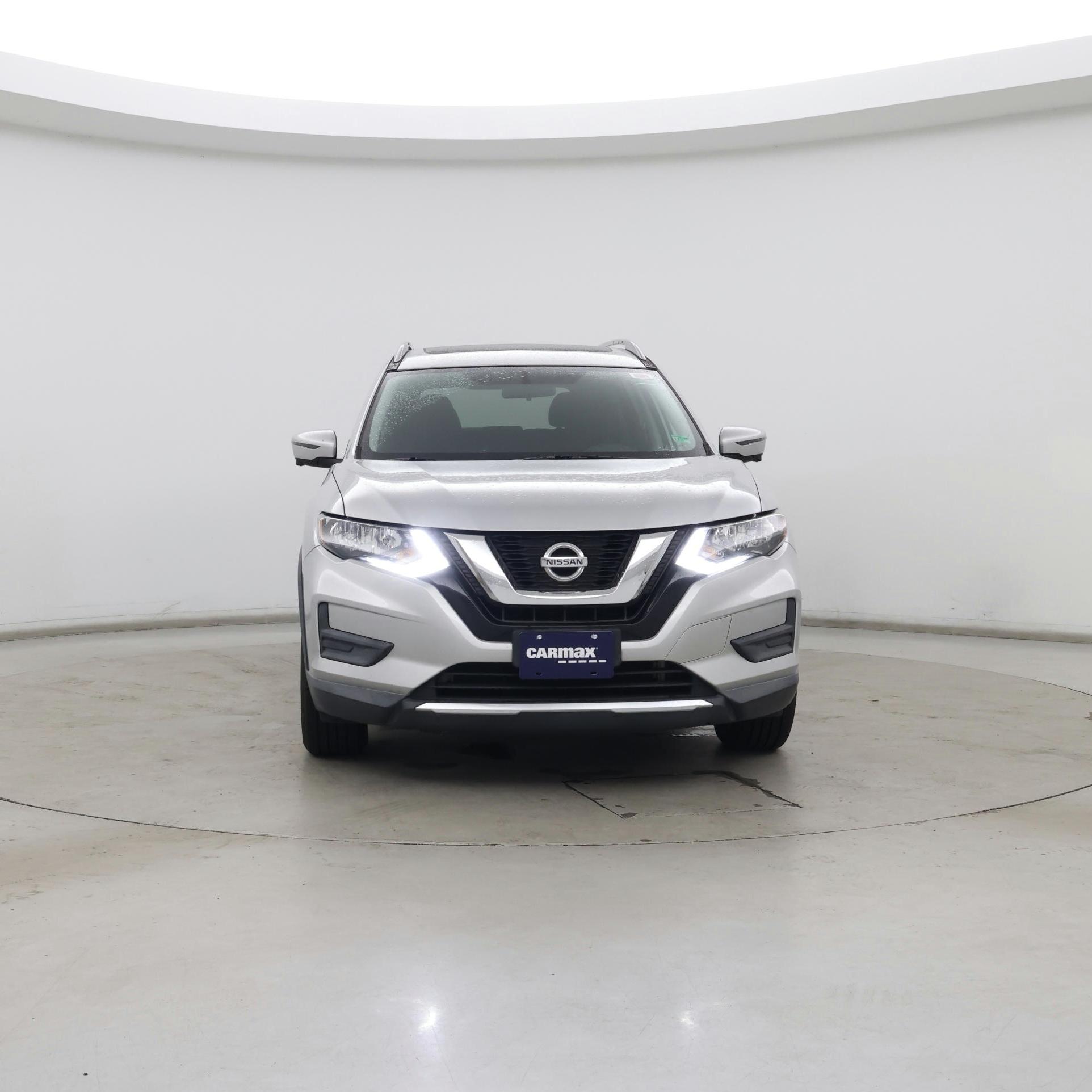 Thumbnail: 2017 Nissan Rogue - 5