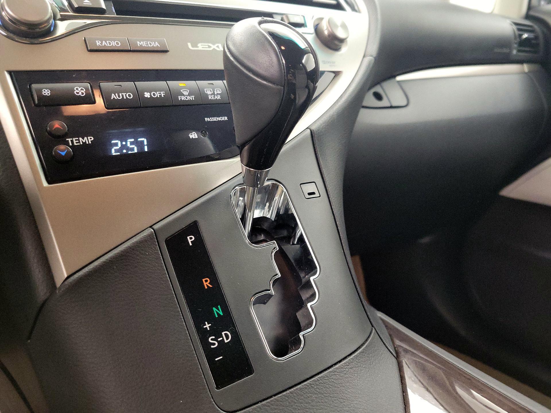 Thumbnail: 2015 Lexus RX - 18