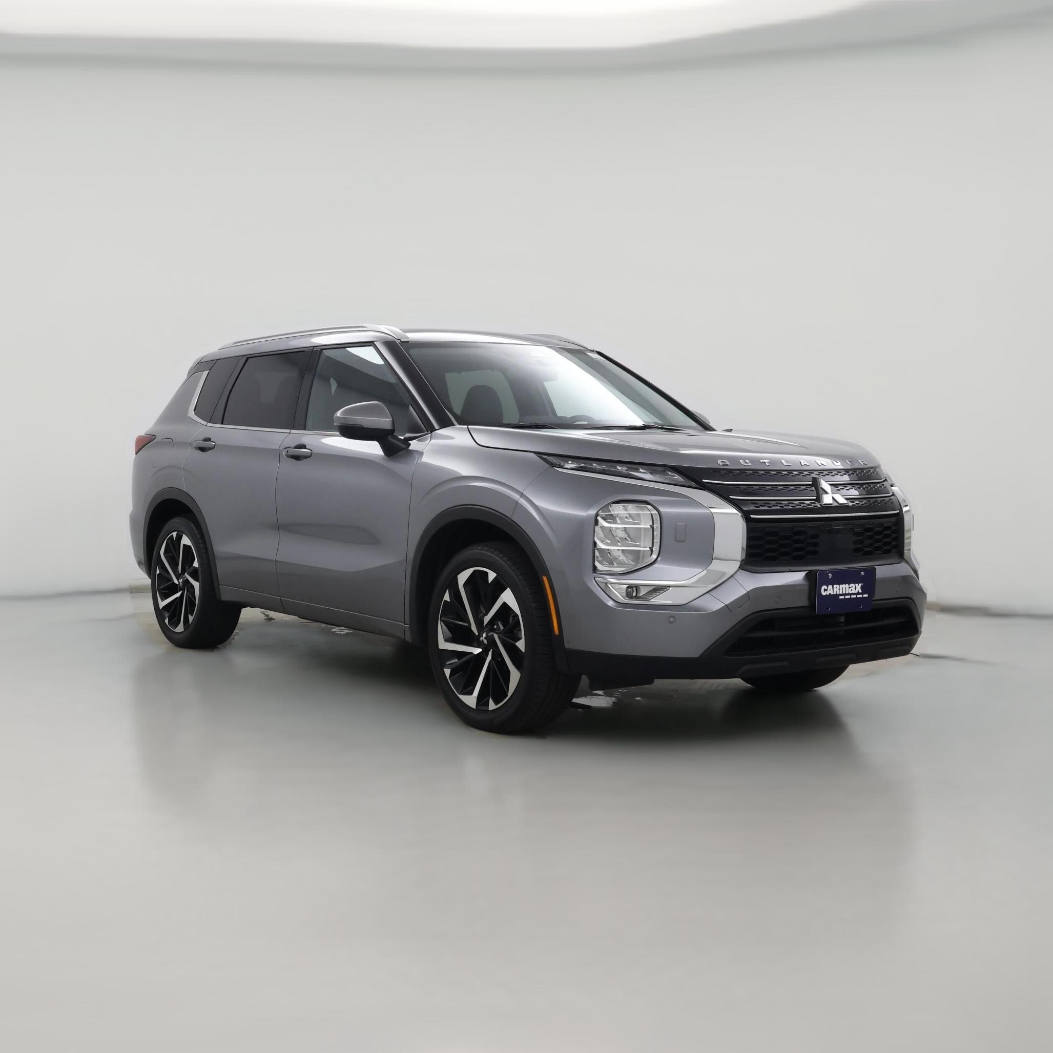 Thumbnail: 2024 Mitsubishi Outlander - 1