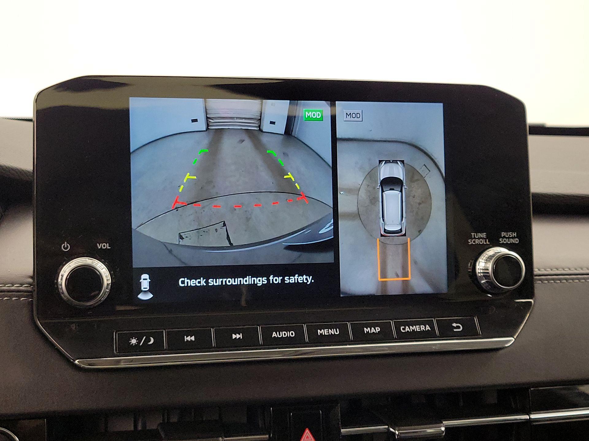 Thumbnail: 2024 Mitsubishi Outlander - 15