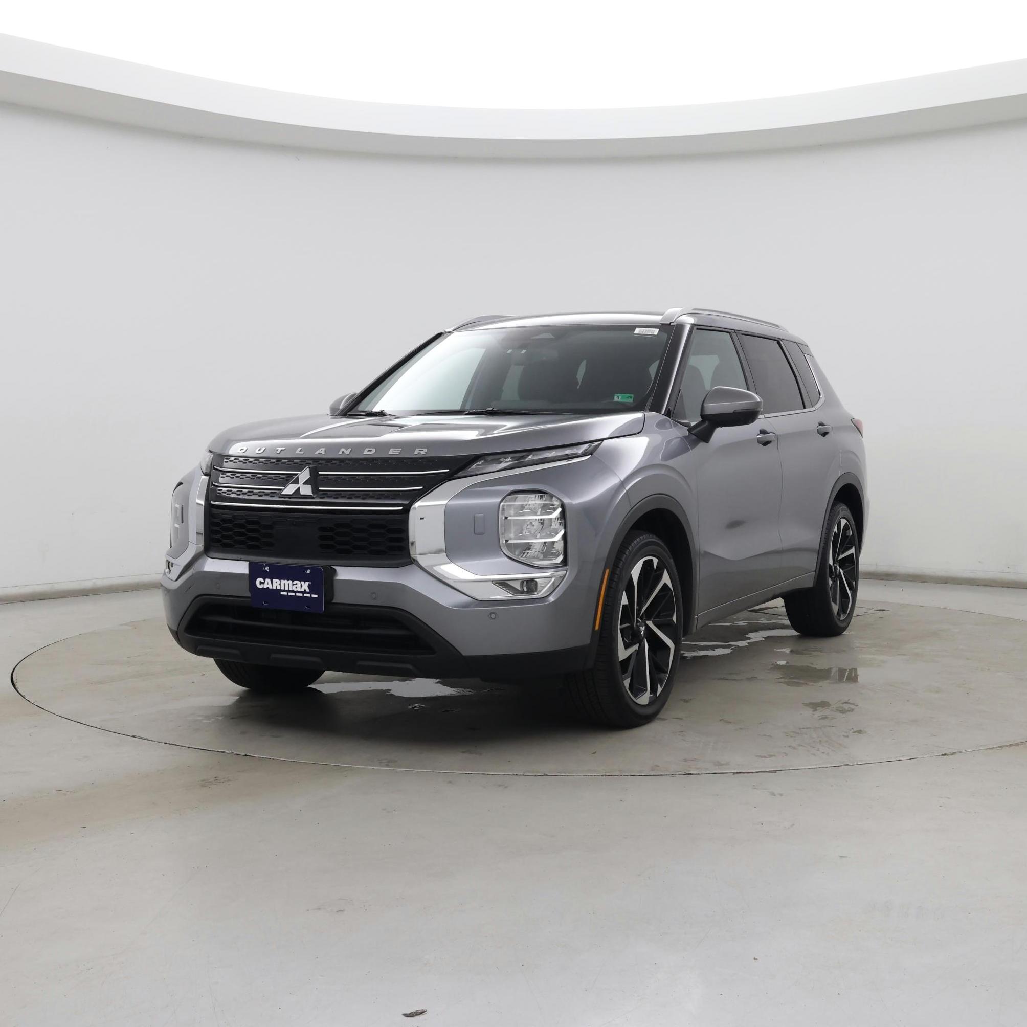 Thumbnail: 2024 Mitsubishi Outlander - 4