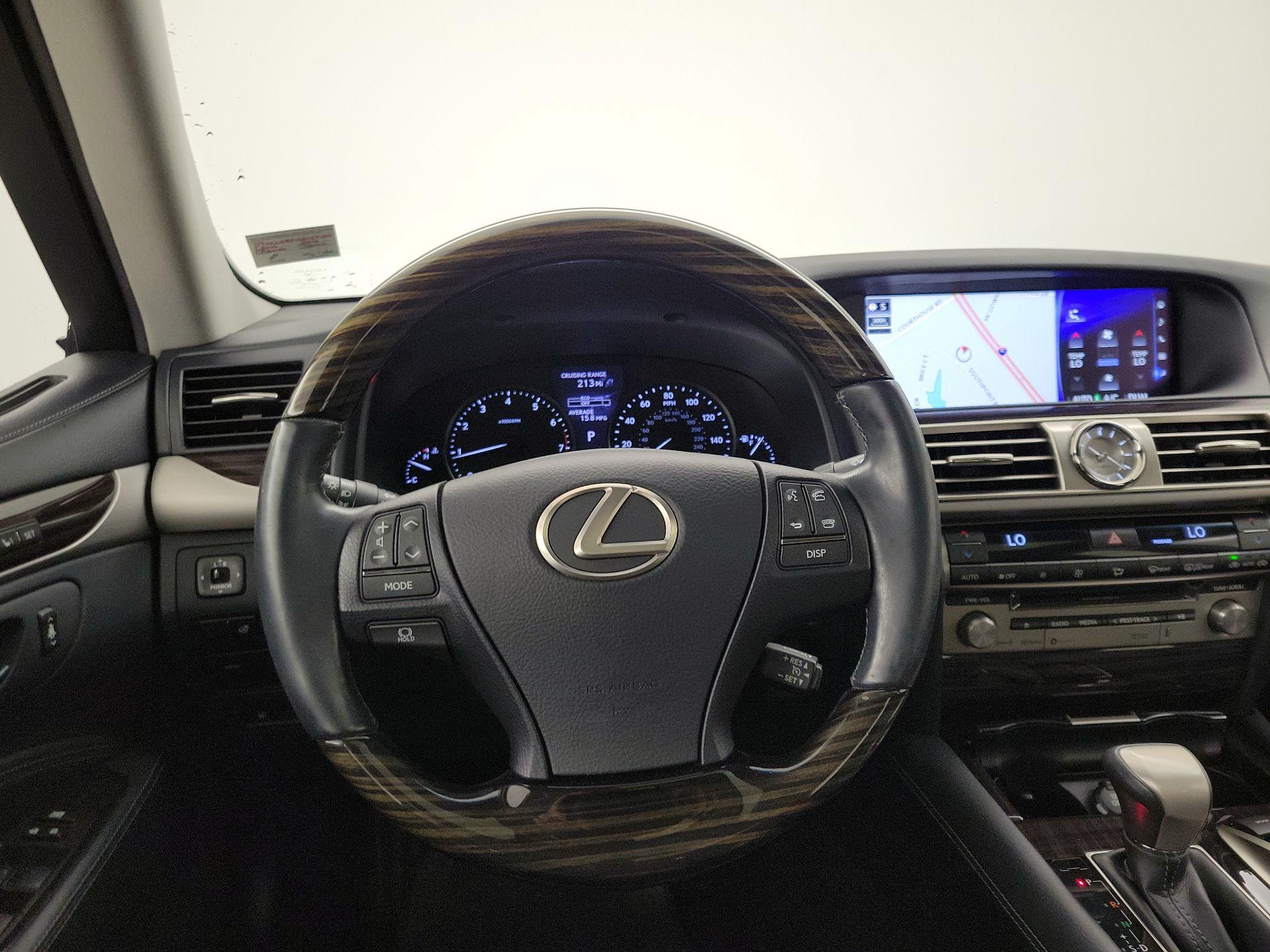 Thumbnail: 2016 Lexus LS - 10