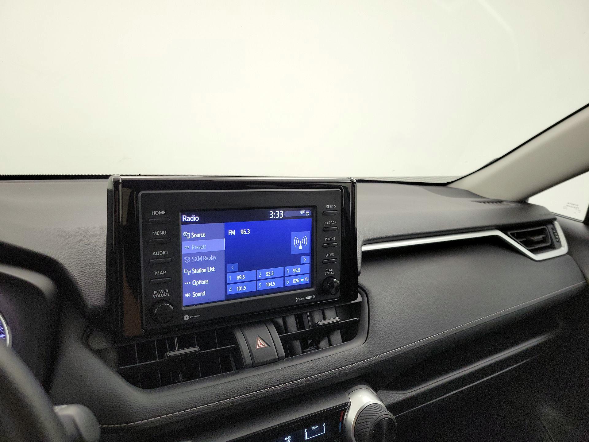 Thumbnail: 2021 Toyota RAV4 - 15