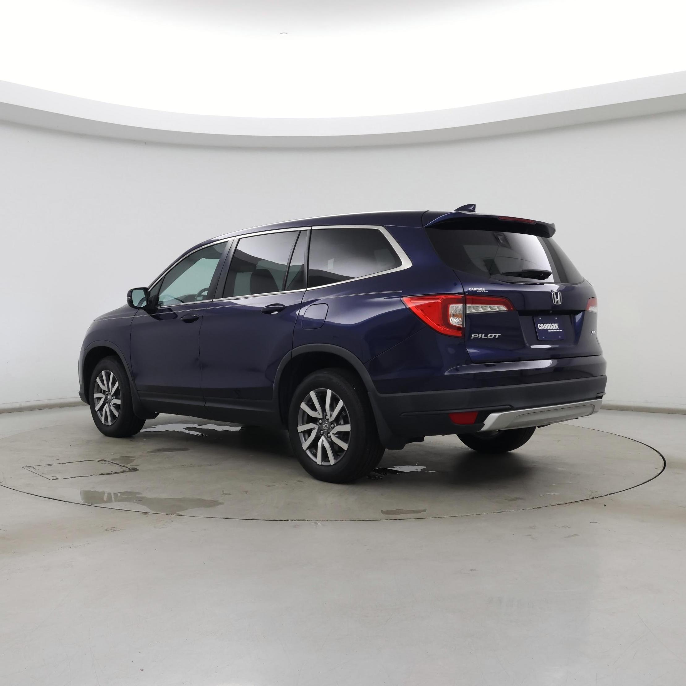 Thumbnail: 2019 Honda Pilot - 2