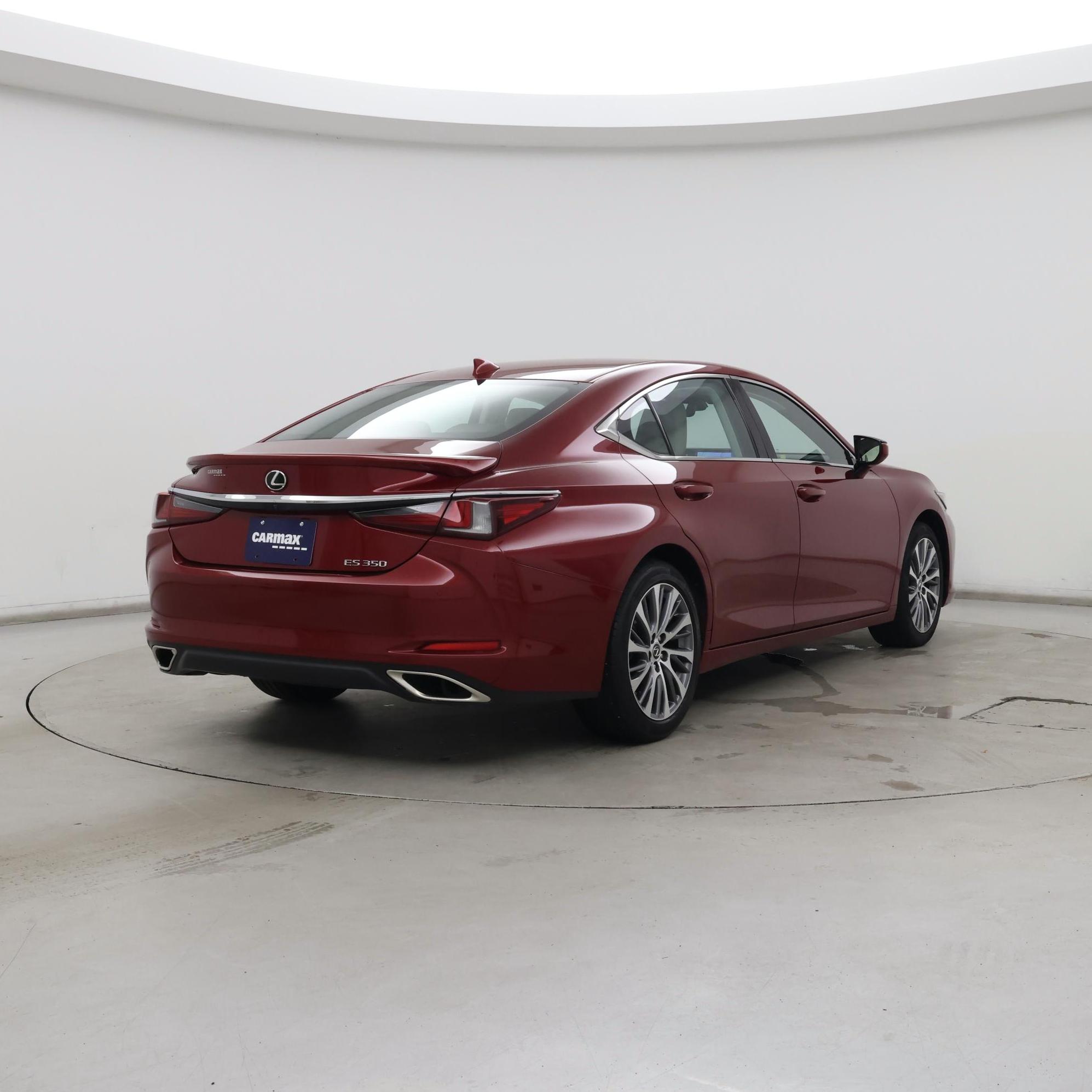 Thumbnail: 2019 Lexus ES - 8
