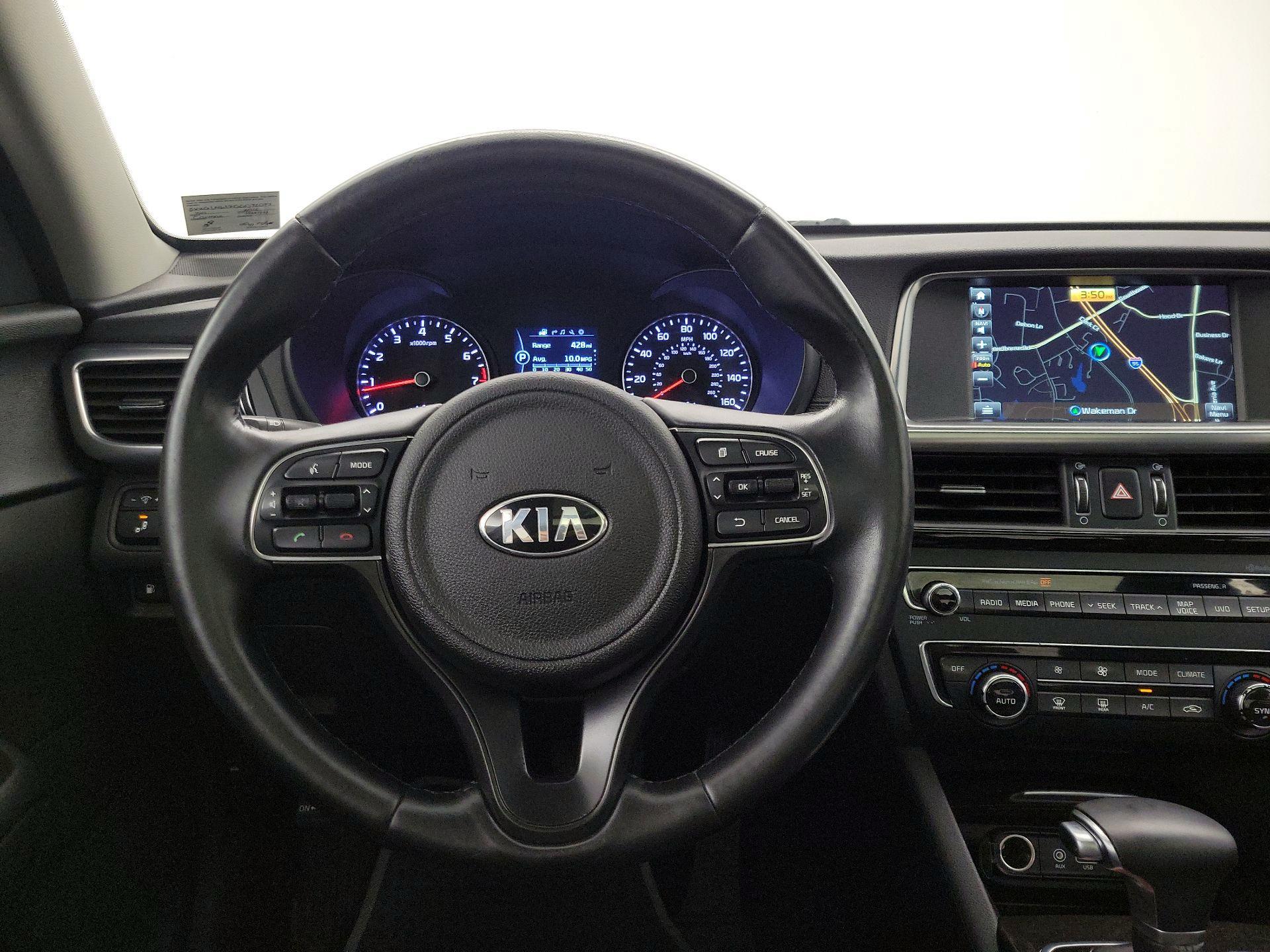Thumbnail: 2016 Kia Optima - 10