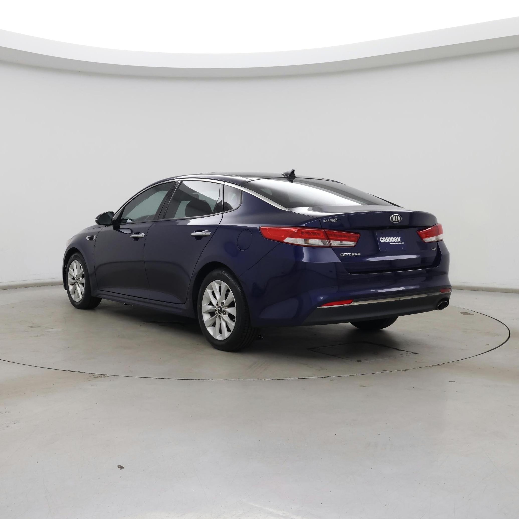 Thumbnail: 2016 Kia Optima - 2