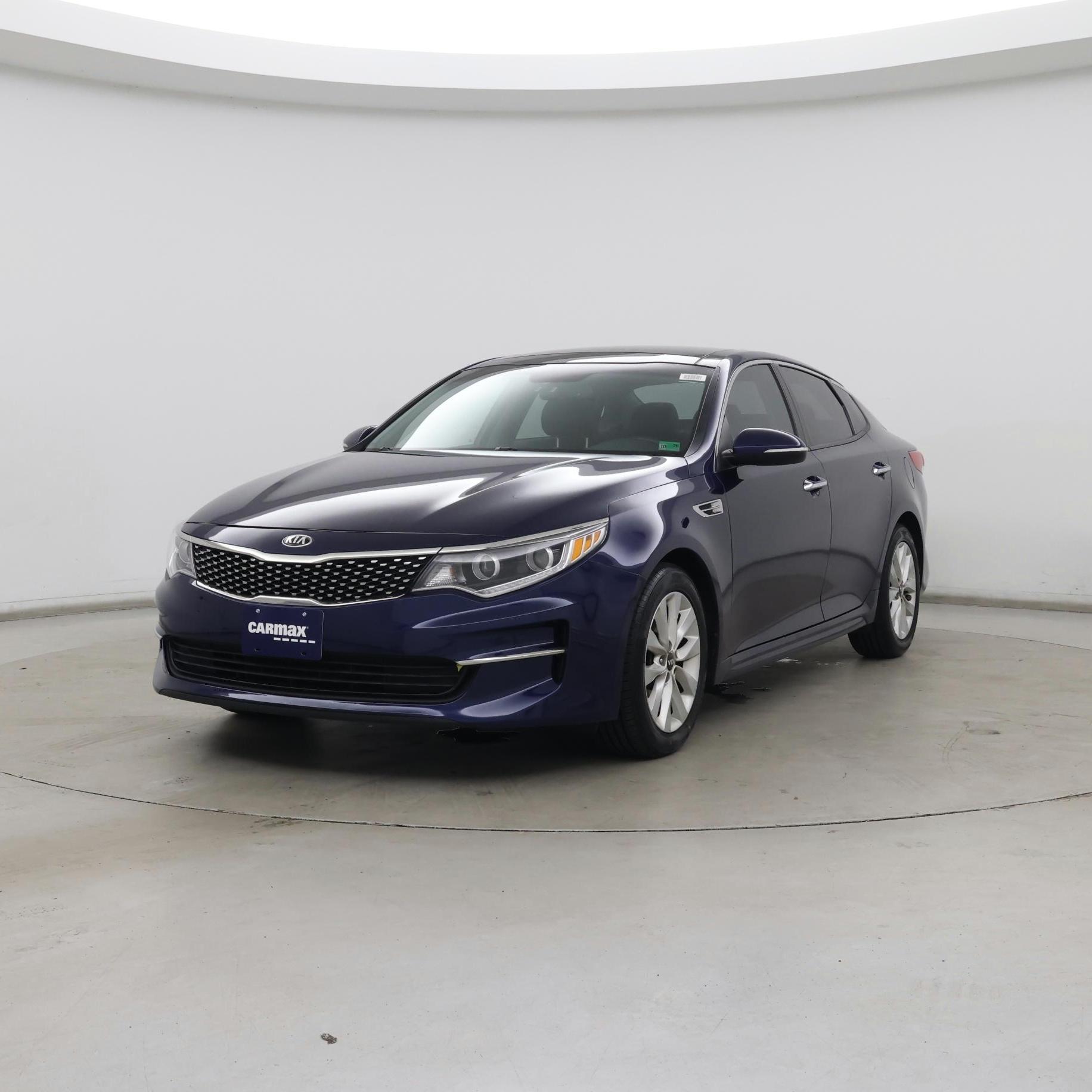 Thumbnail: 2016 Kia Optima - 4