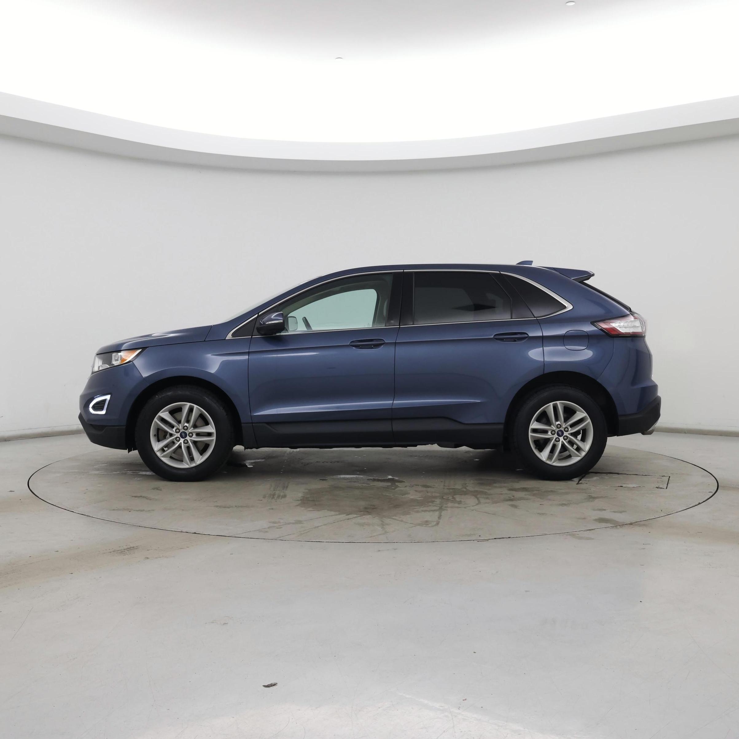 Thumbnail: 2018 Ford Edge - 3