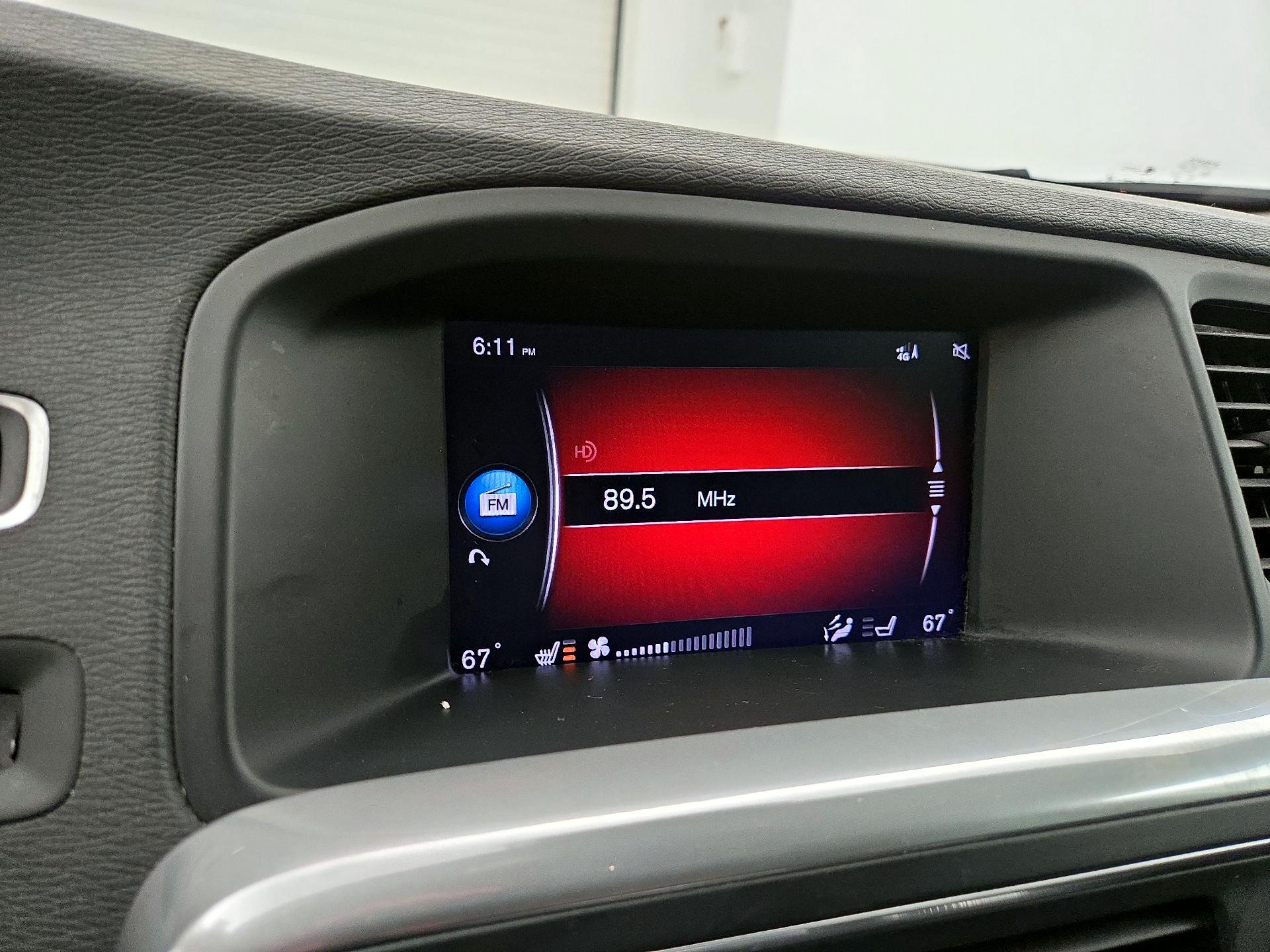 Thumbnail: 2018 Volvo S60 - 15