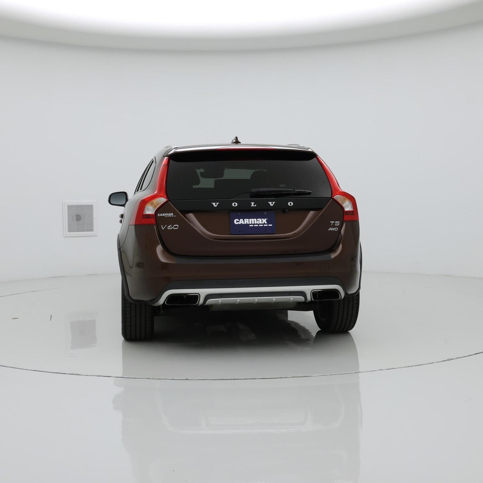 Thumbnail: 2018 Volvo S60 - 6