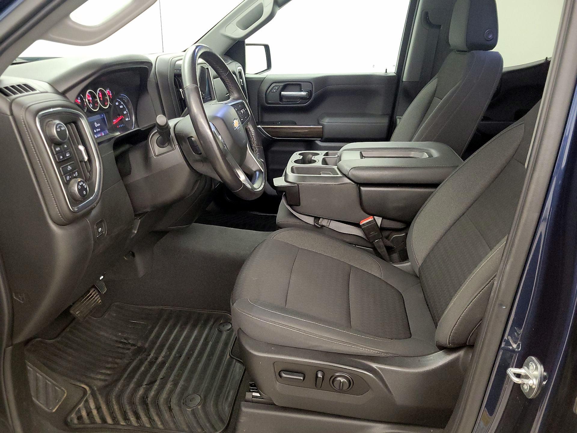Thumbnail: 2021 Chevrolet Silverado 1500 - 11