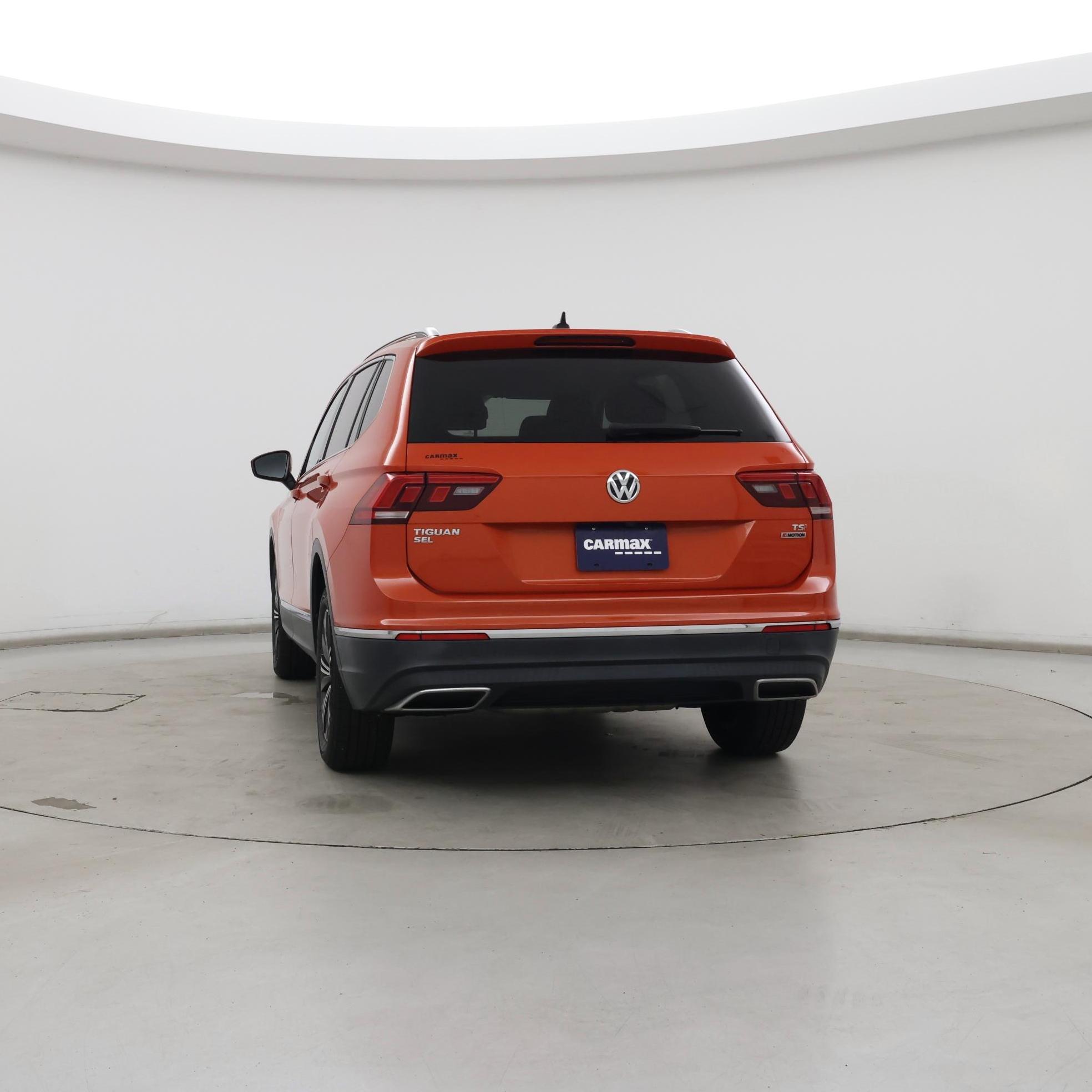 Thumbnail: 2018 Volkswagen Tiguan - 6