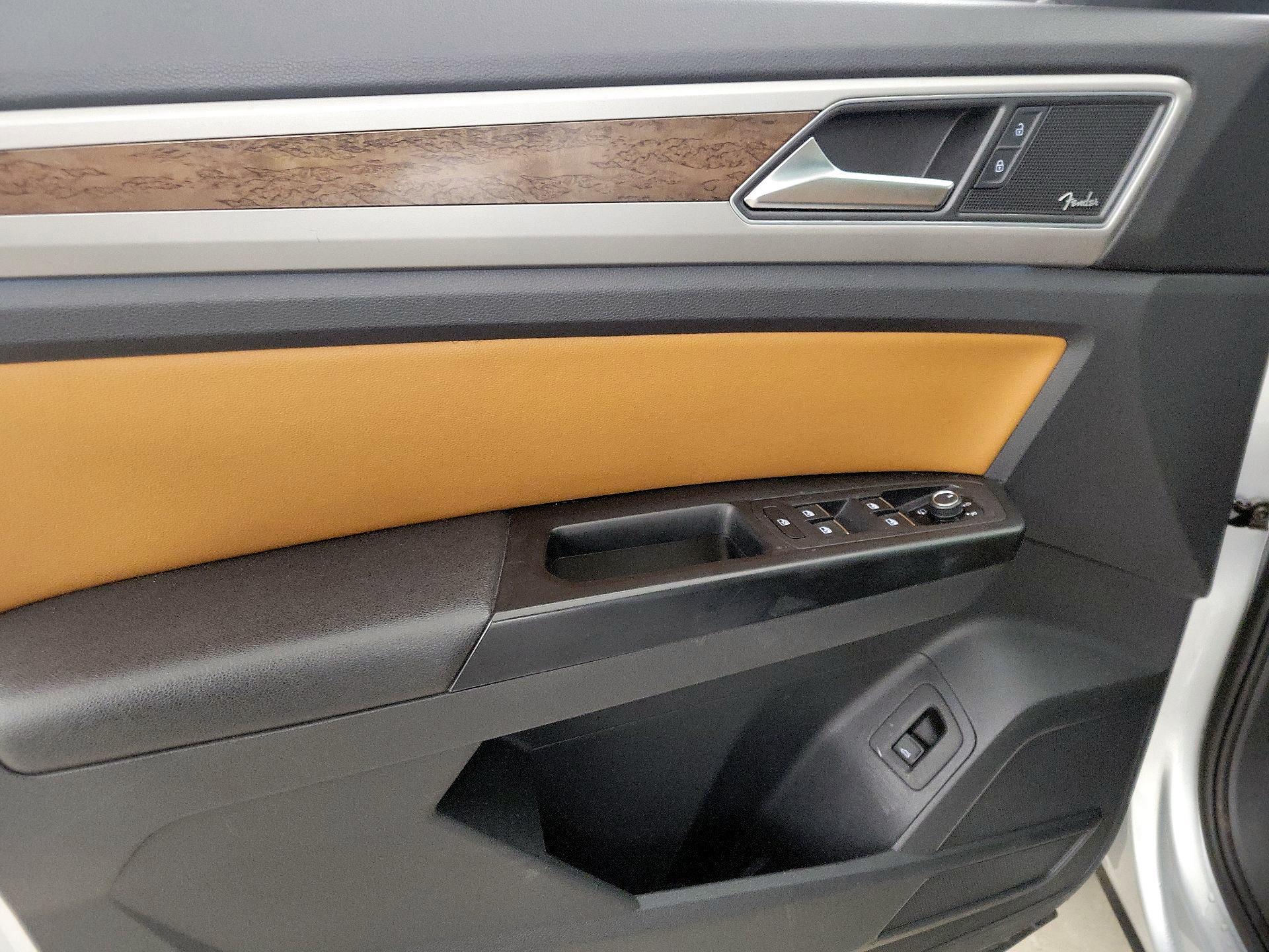 Thumbnail: 2018 Volkswagen Atlas - 12