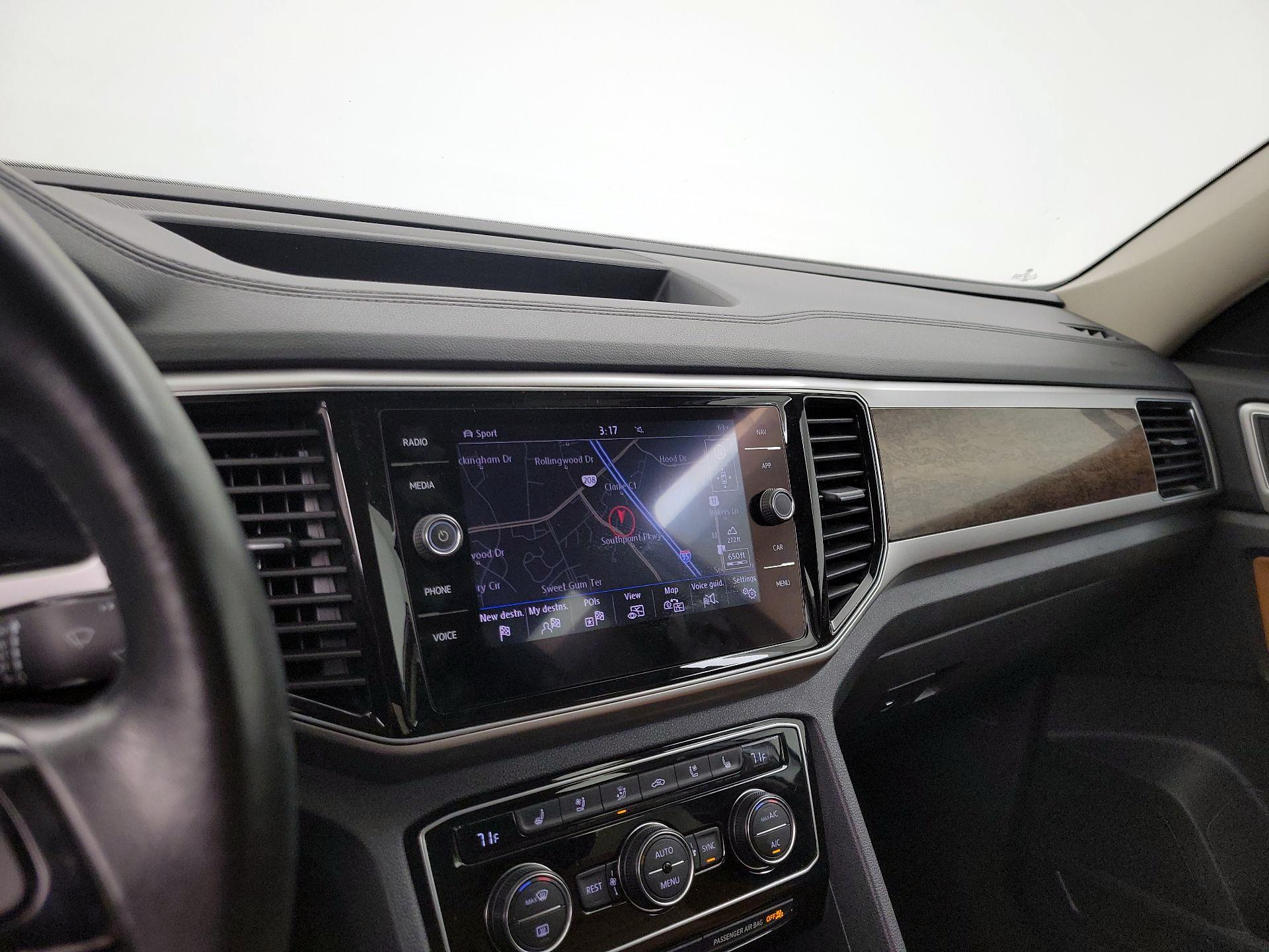 Thumbnail: 2018 Volkswagen Atlas - 14