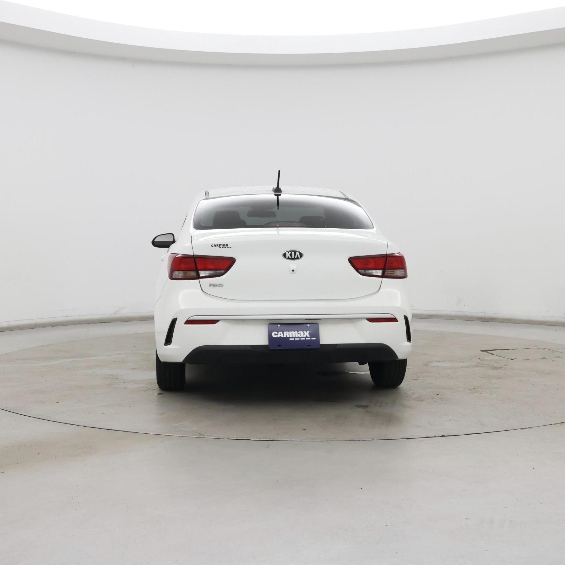 Thumbnail: 2021 Kia Rio - 6