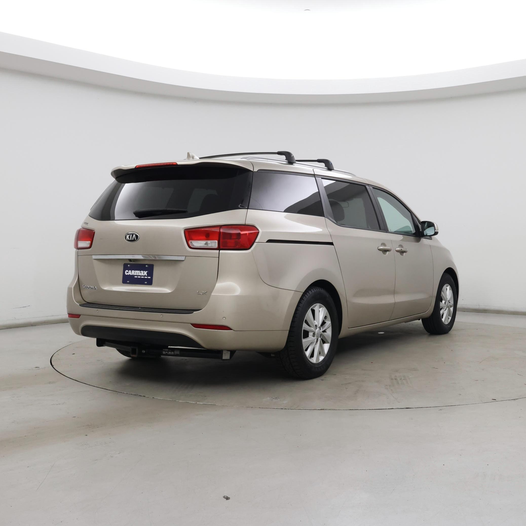 Thumbnail: 2017 Kia Sedona - 8