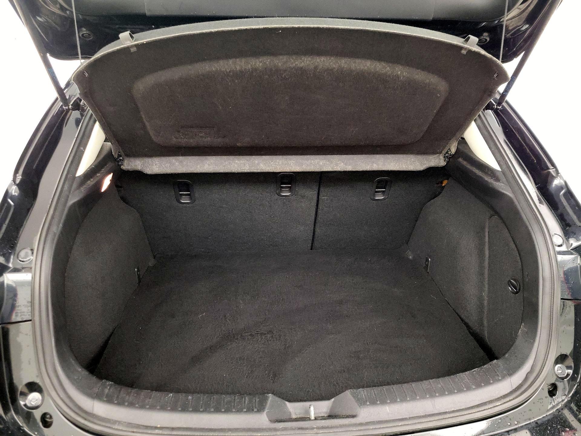 Thumbnail: 2017 Mazda Mazda3 - 20