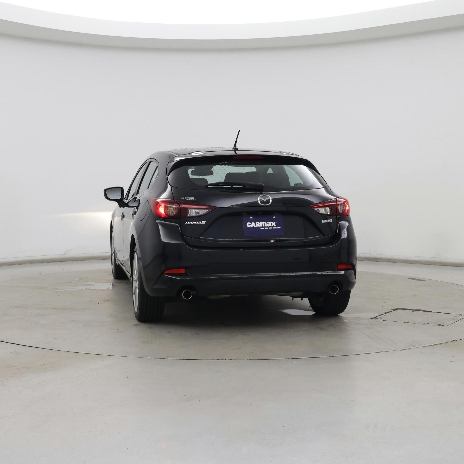 Thumbnail: 2017 Mazda Mazda3 - 6