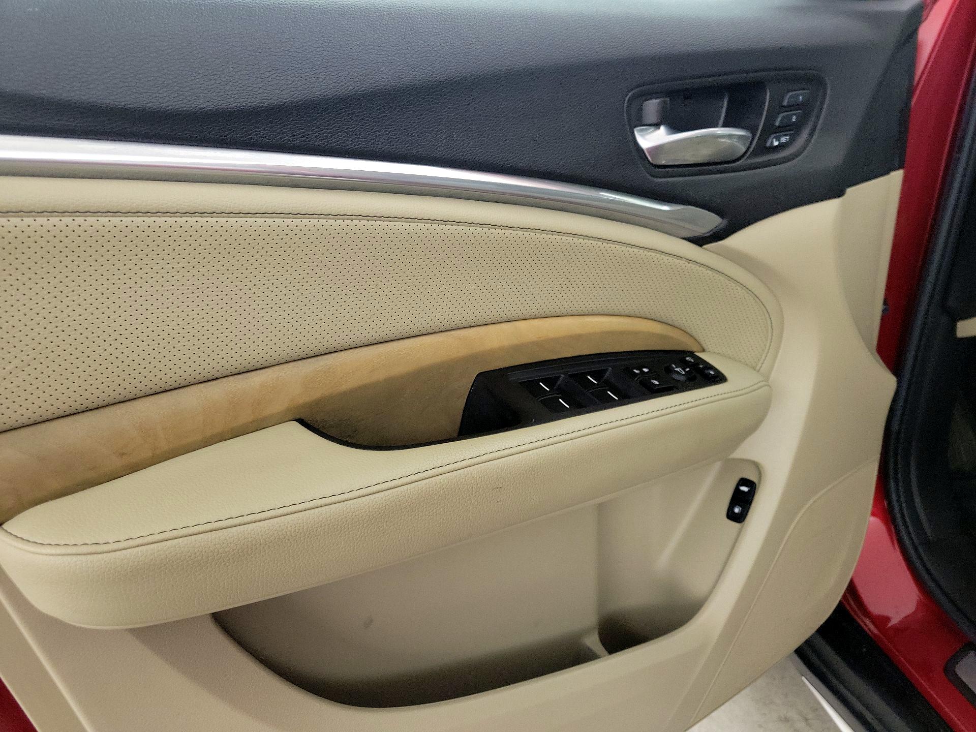 Thumbnail: 2019 Acura MDX - 12