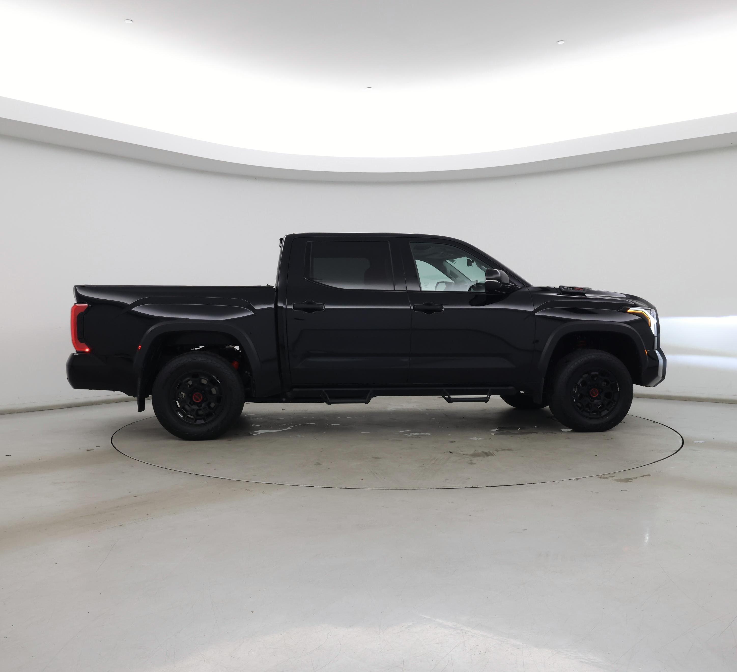 Thumbnail: 2023 Toyota Tundra - 7