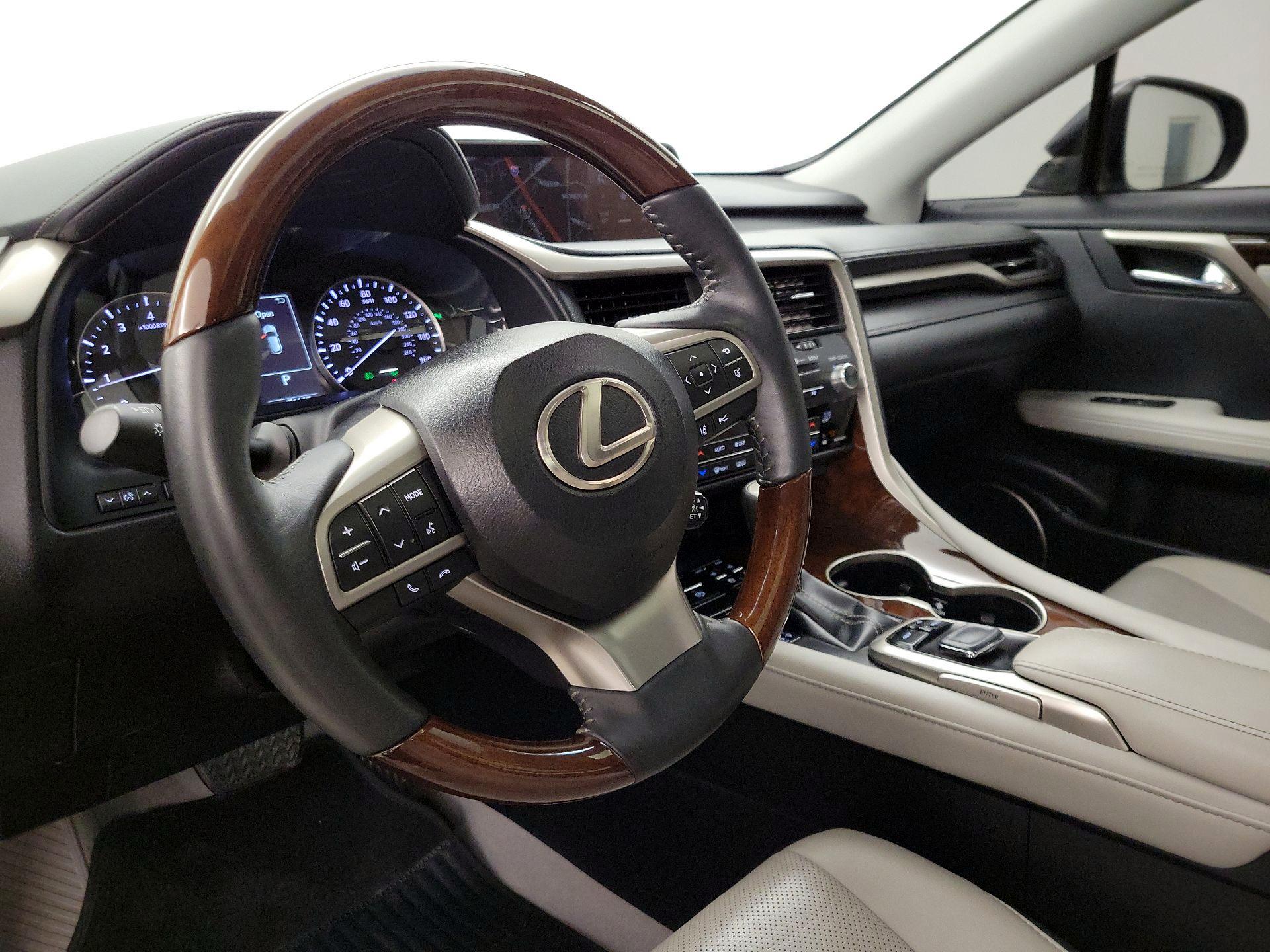 Thumbnail: 2019 Lexus RX - 9