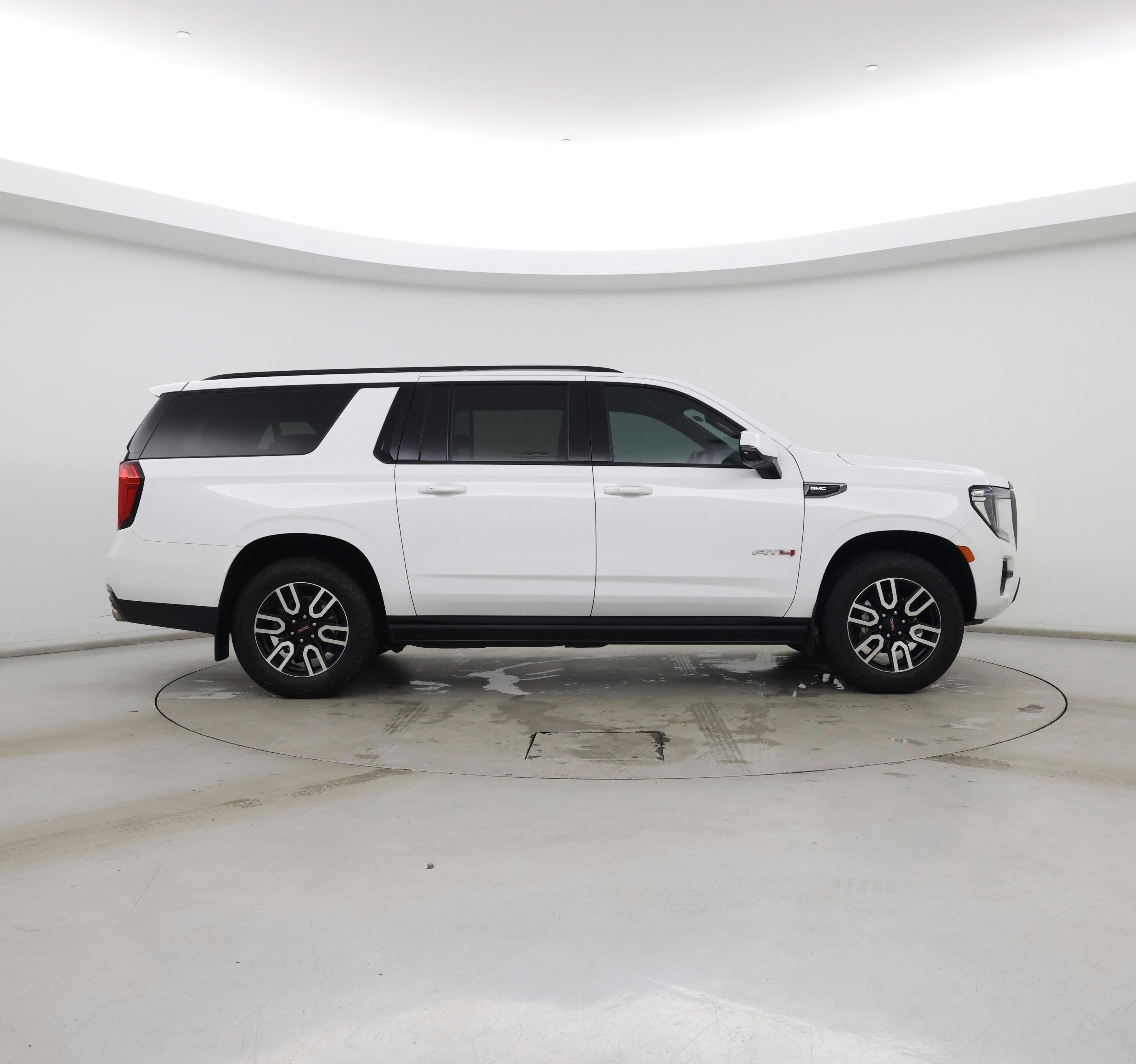 Thumbnail: 2023 GMC Yukon XL - 7