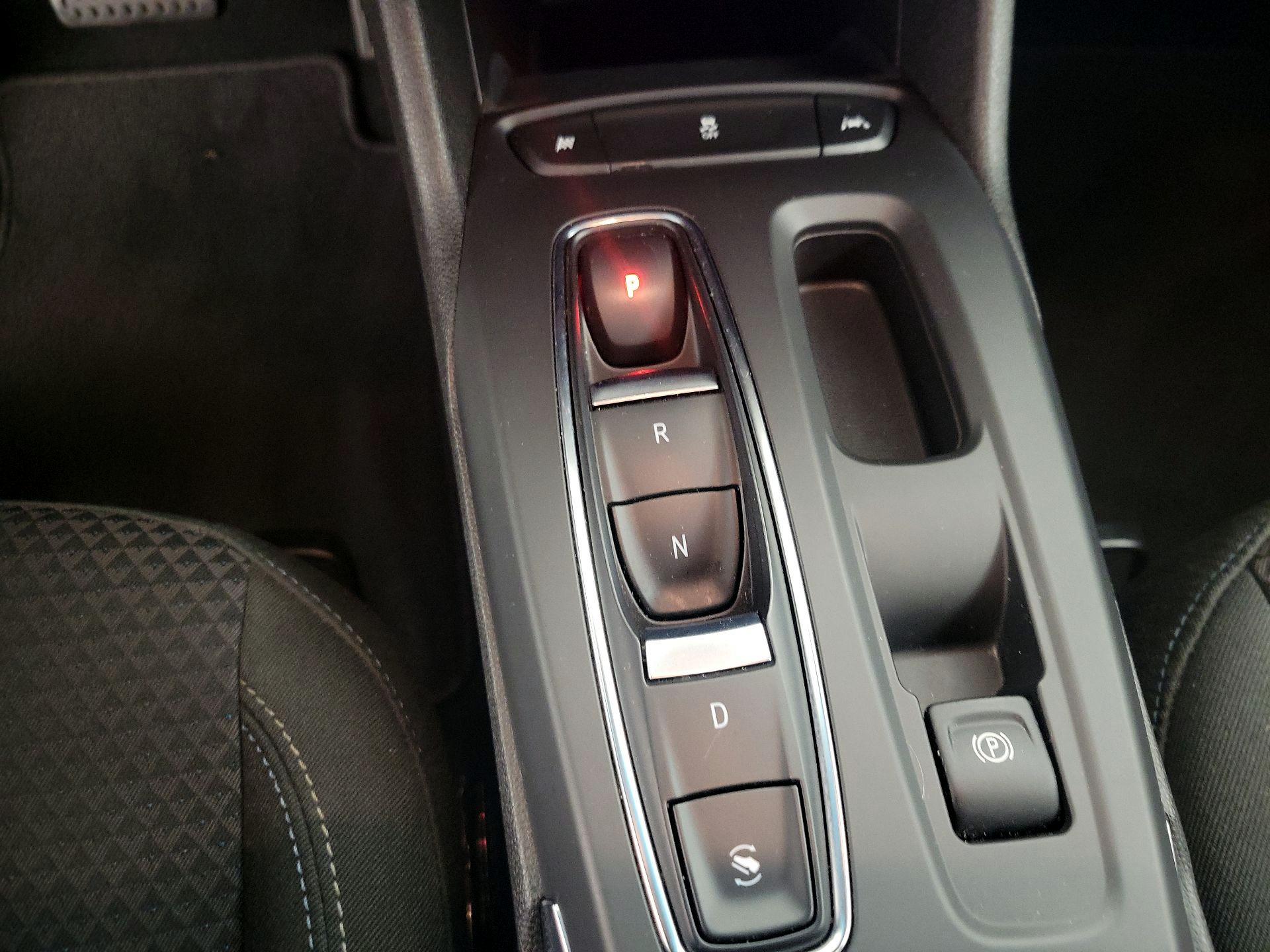 Thumbnail: 2023 Chevrolet Bolt EV - 17