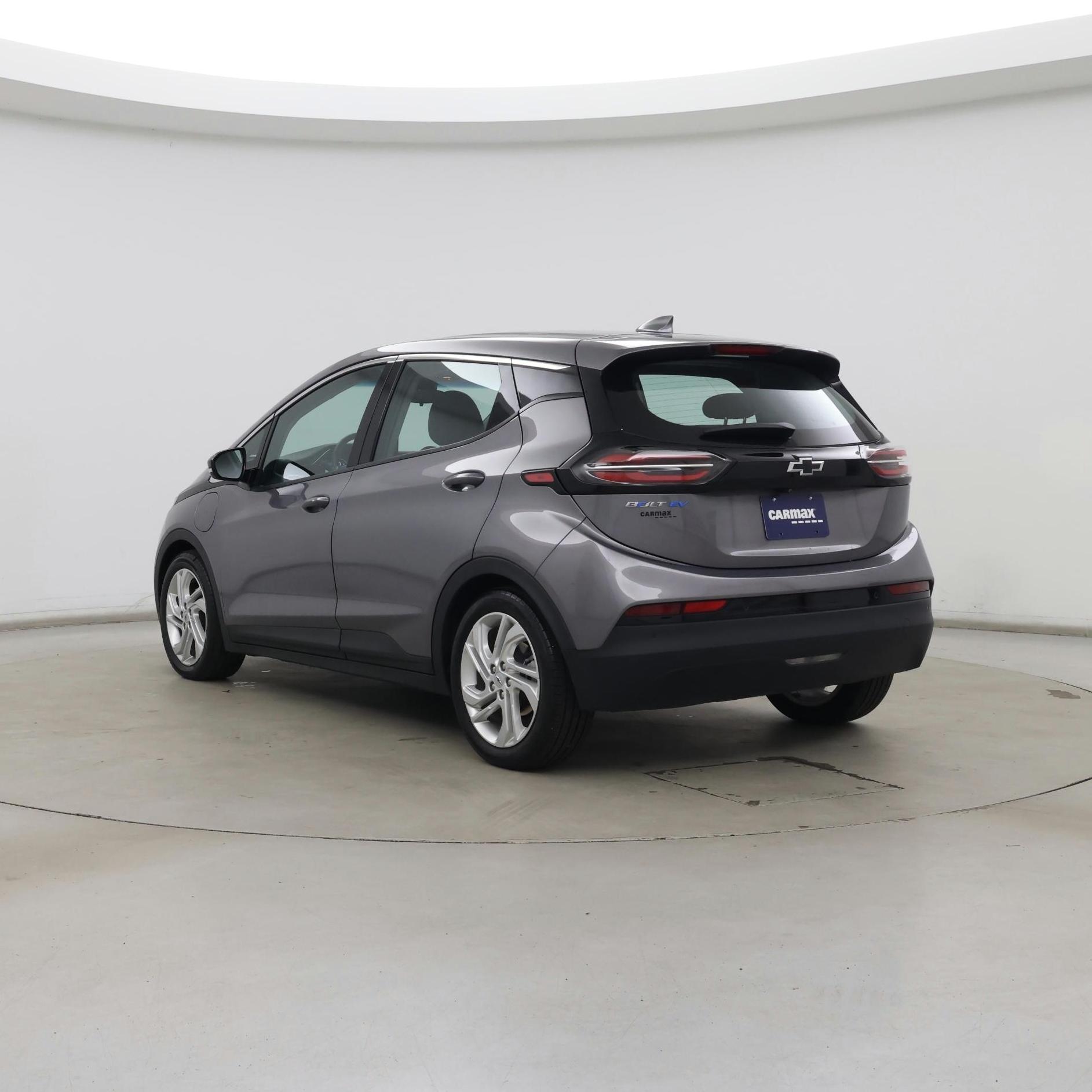 Thumbnail: 2023 Chevrolet Bolt EV - 2