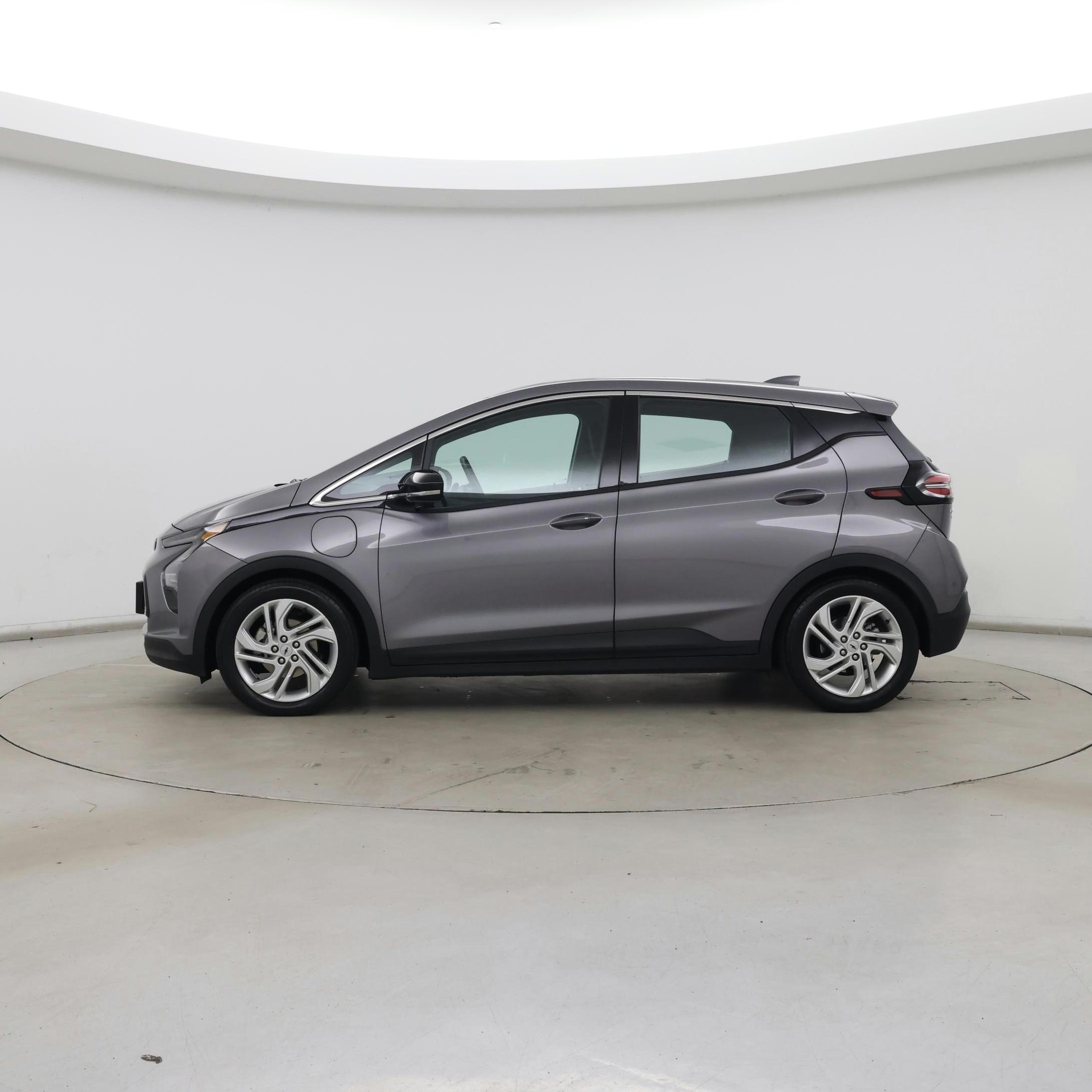 Thumbnail: 2023 Chevrolet Bolt EV - 3
