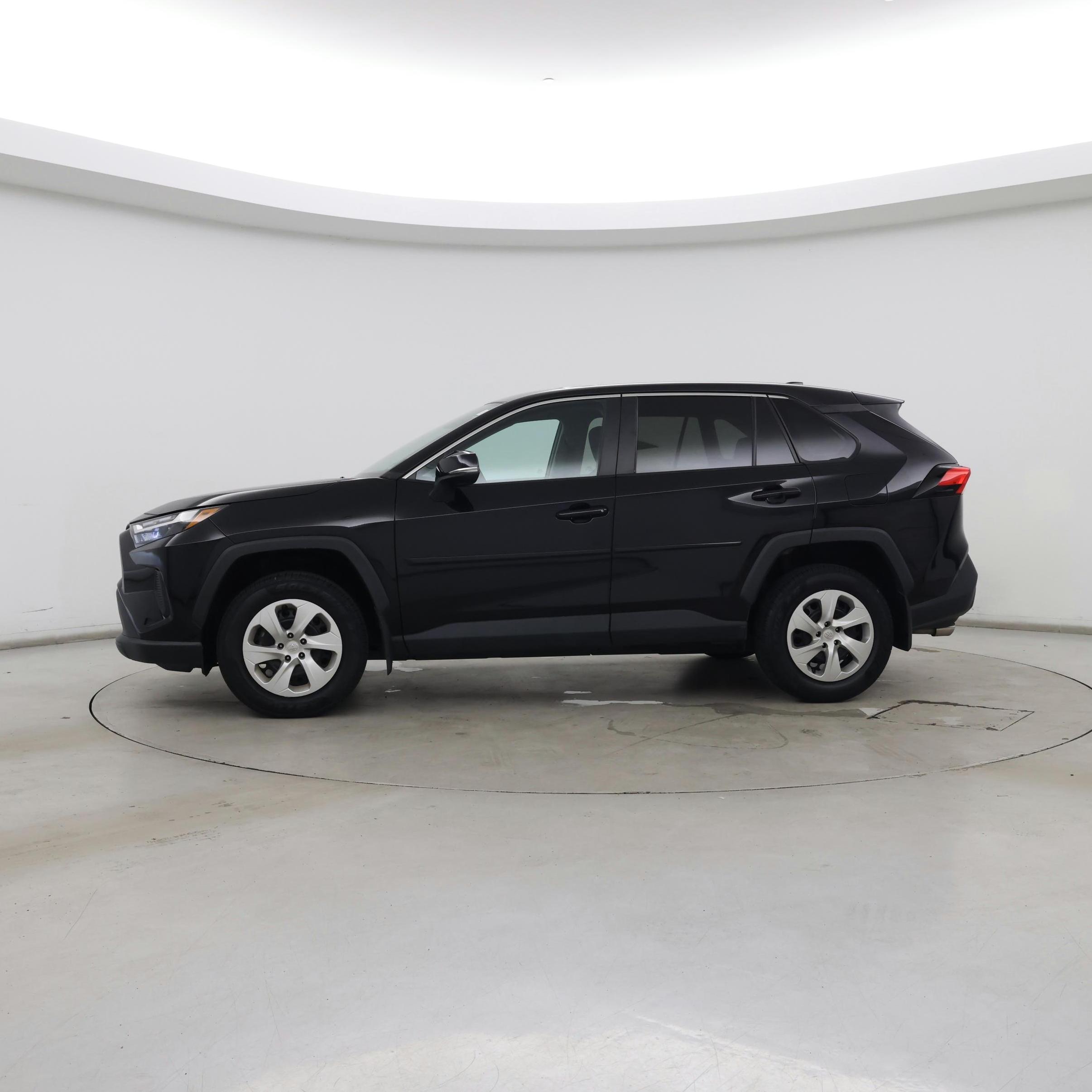 Thumbnail: 2023 Toyota RAV4 - 3
