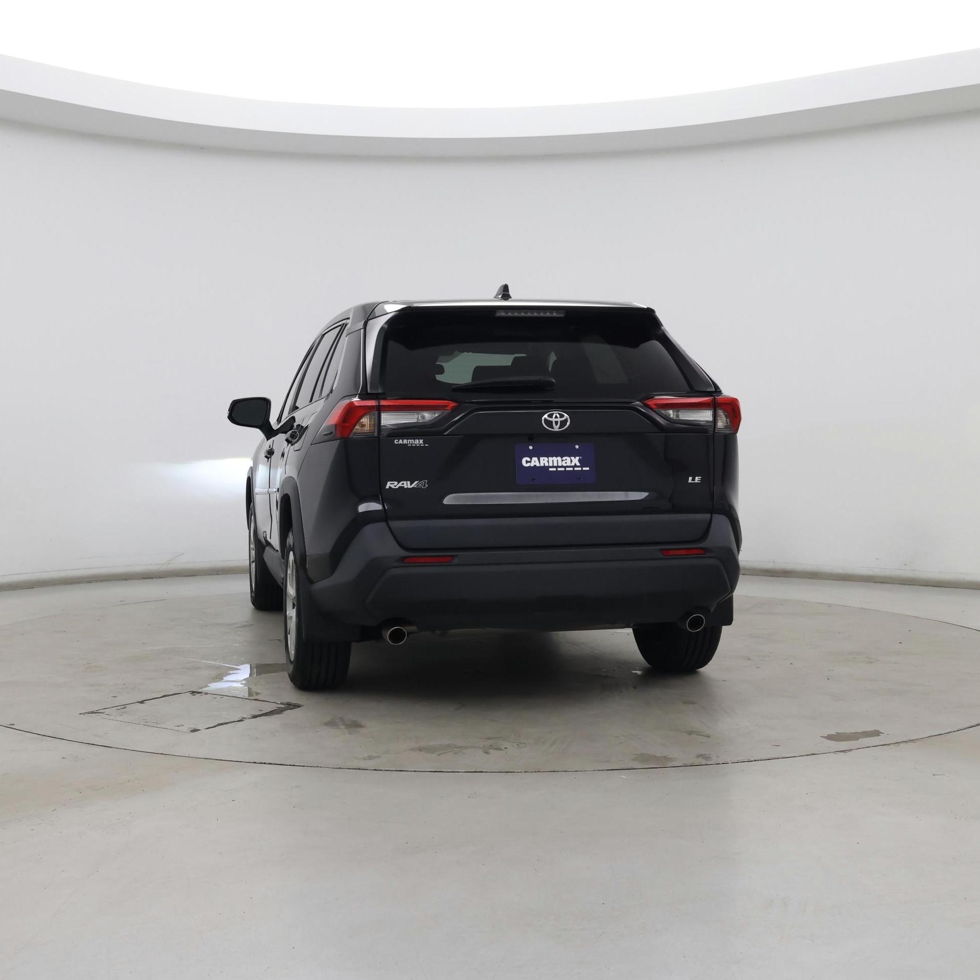 Thumbnail: 2023 Toyota RAV4 - 6