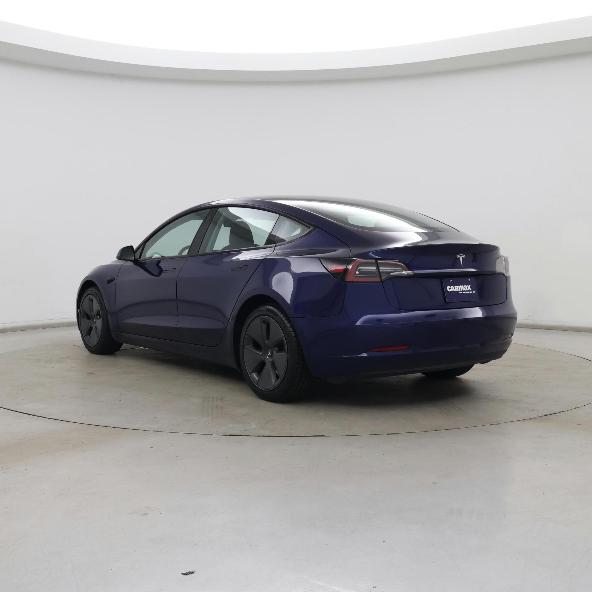 Thumbnail: 2023 Tesla Model 3 - 2