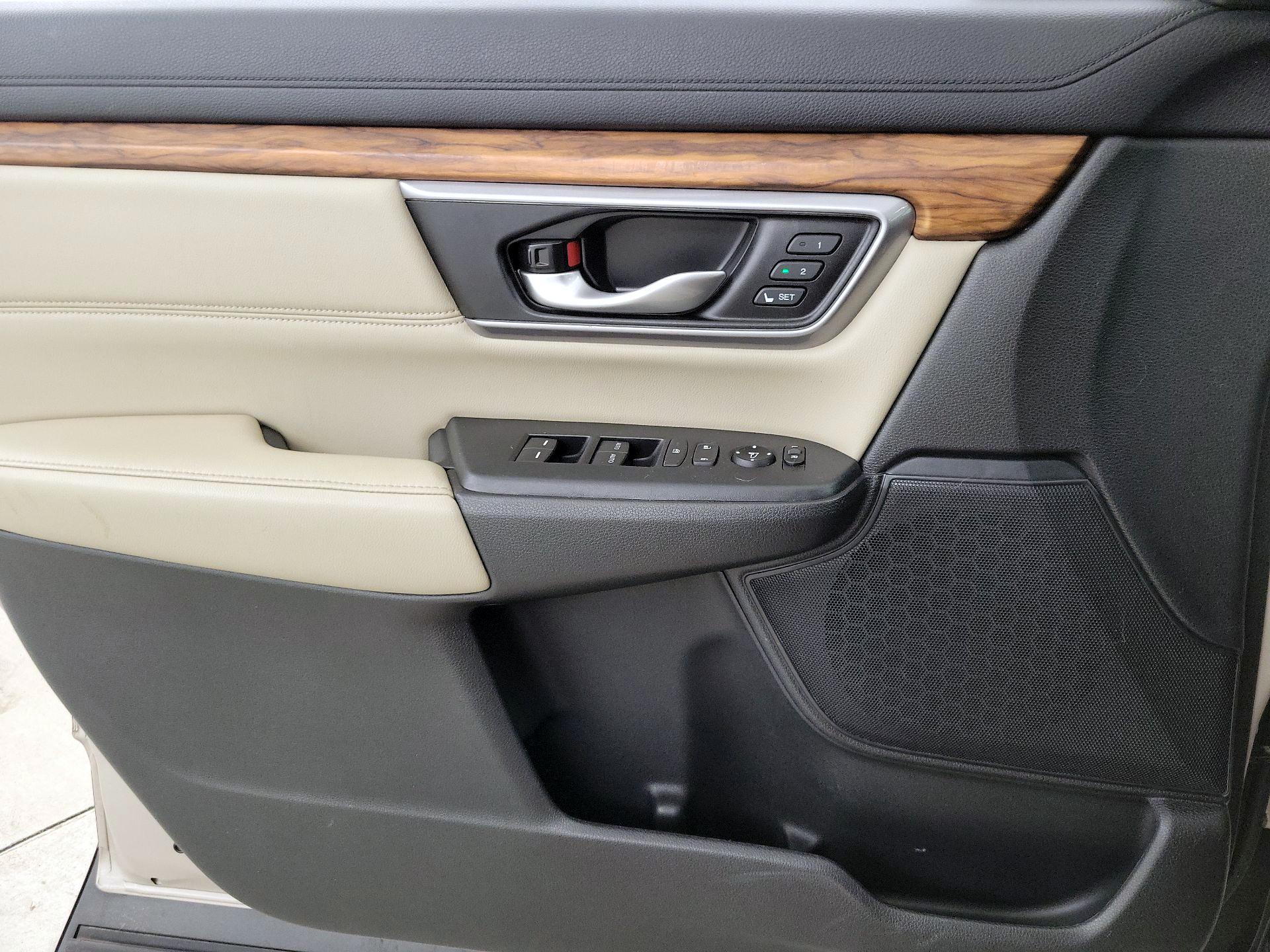 Thumbnail: 2018 Honda CR-V - 12