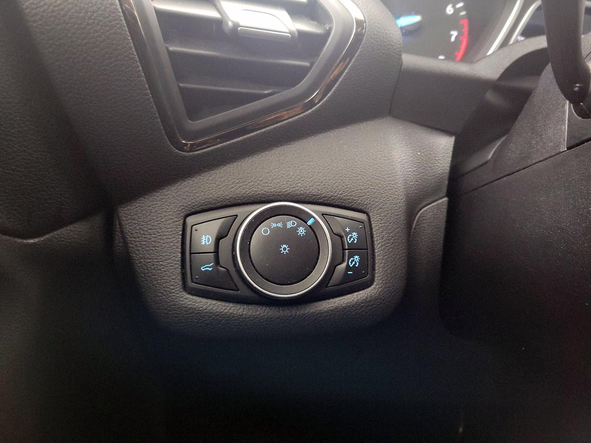 Thumbnail: 2017 Ford Escape - 13