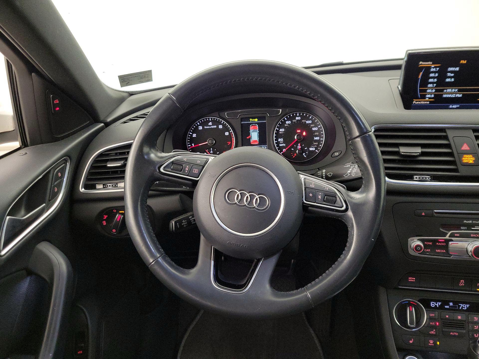 Thumbnail: 2018 Audi Q3 - 10