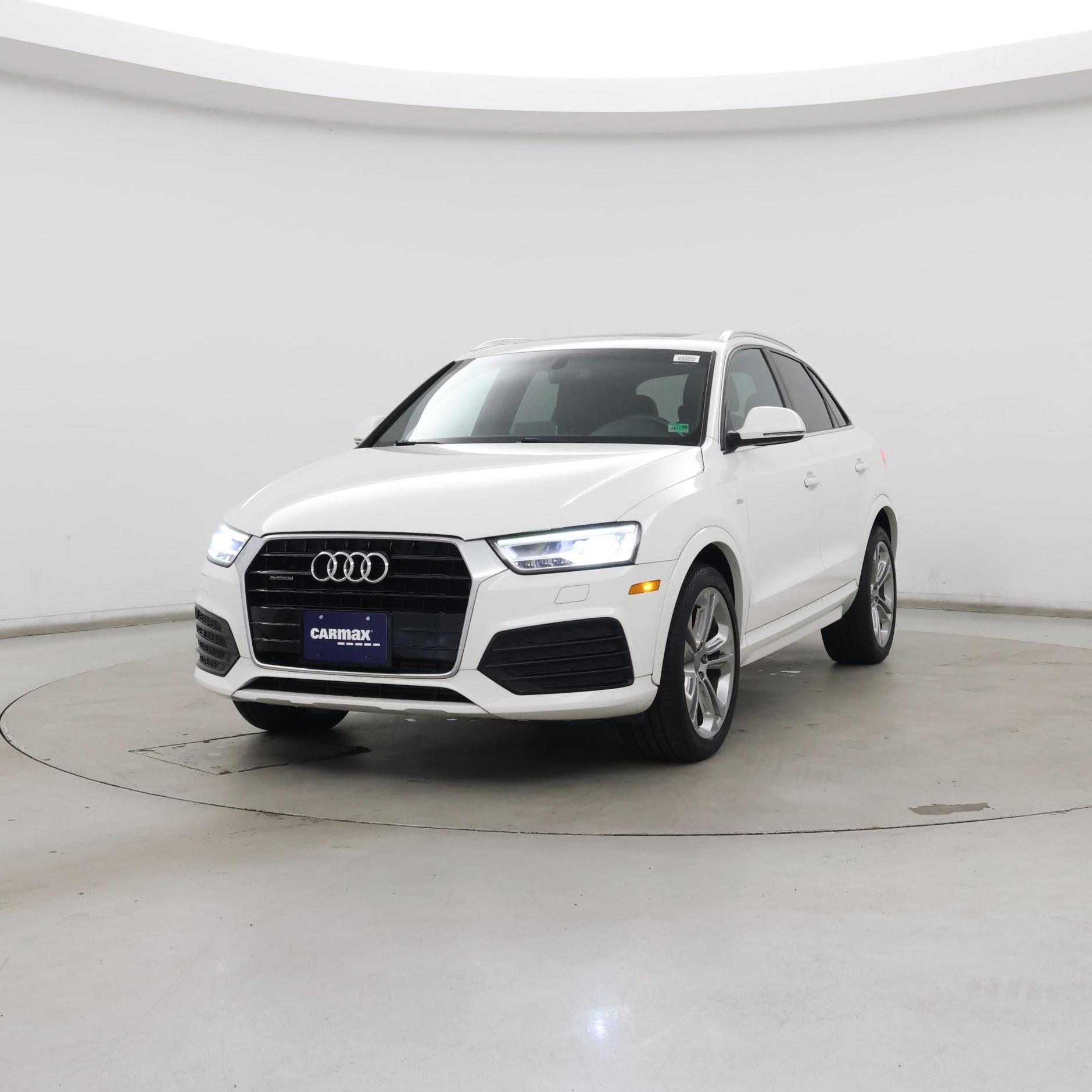 Thumbnail: 2018 Audi Q3 - 4