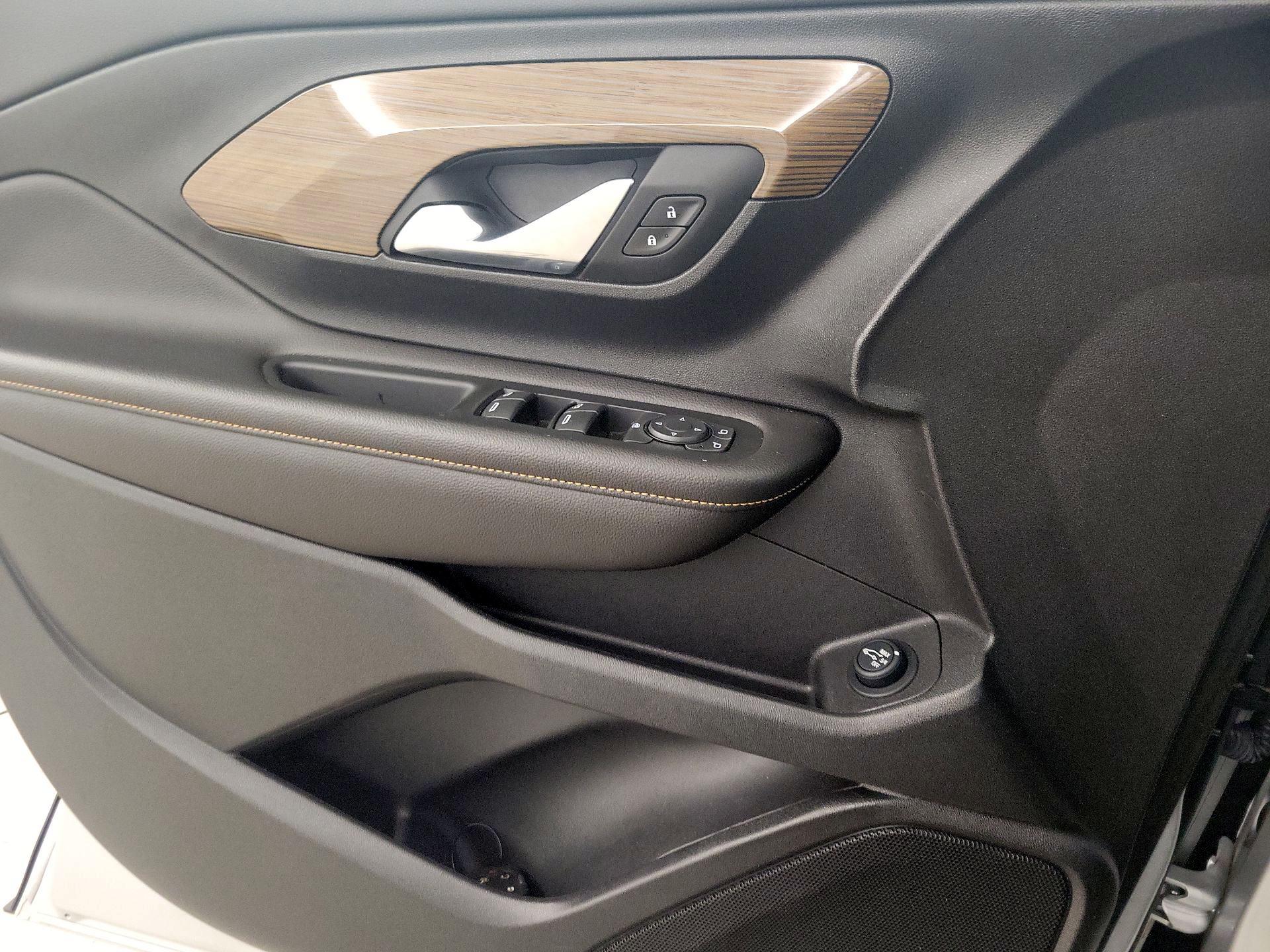 Thumbnail: 2021 GMC Terrain - 12