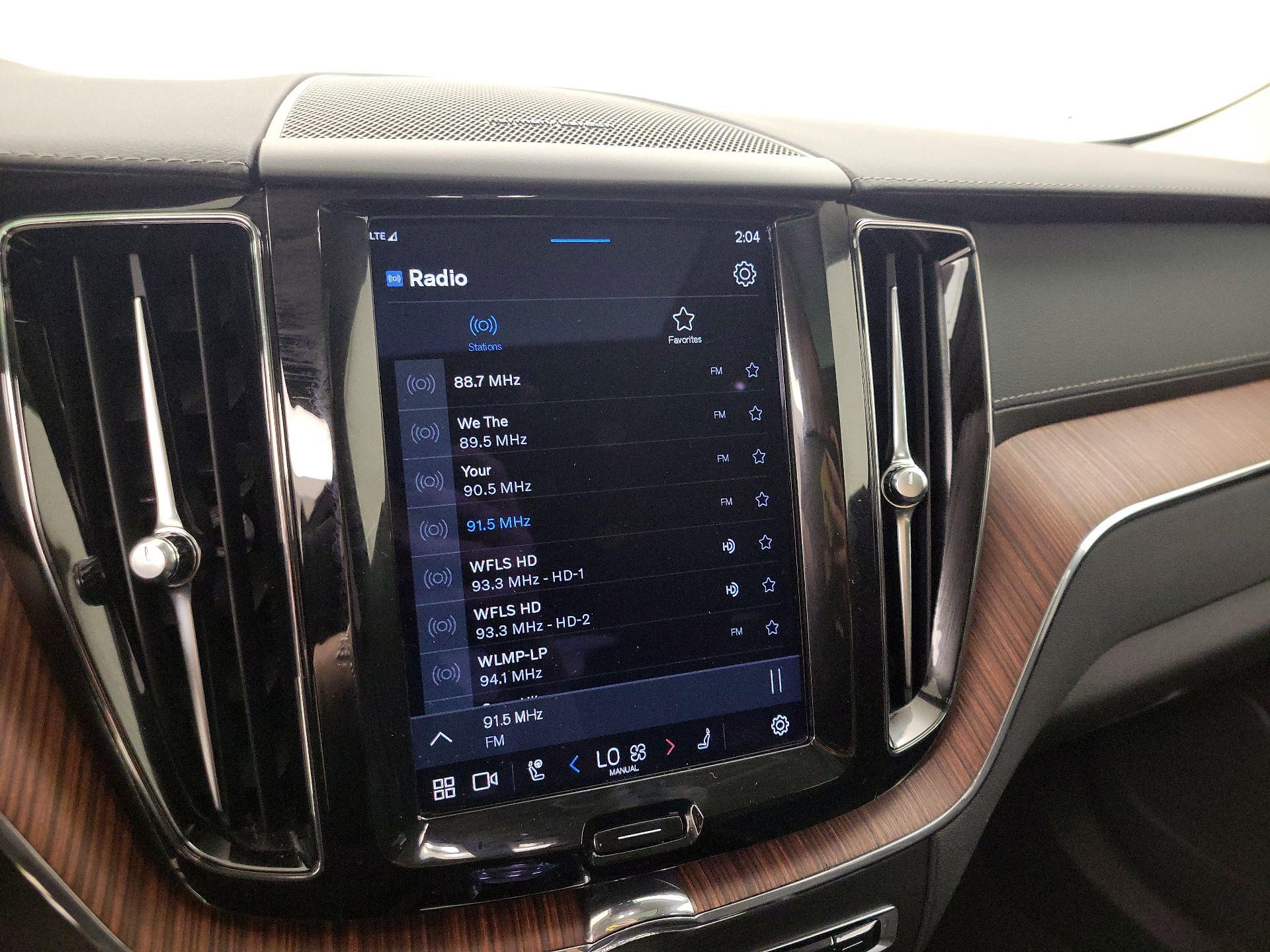 Thumbnail: 2023 Volvo XC60 - 15