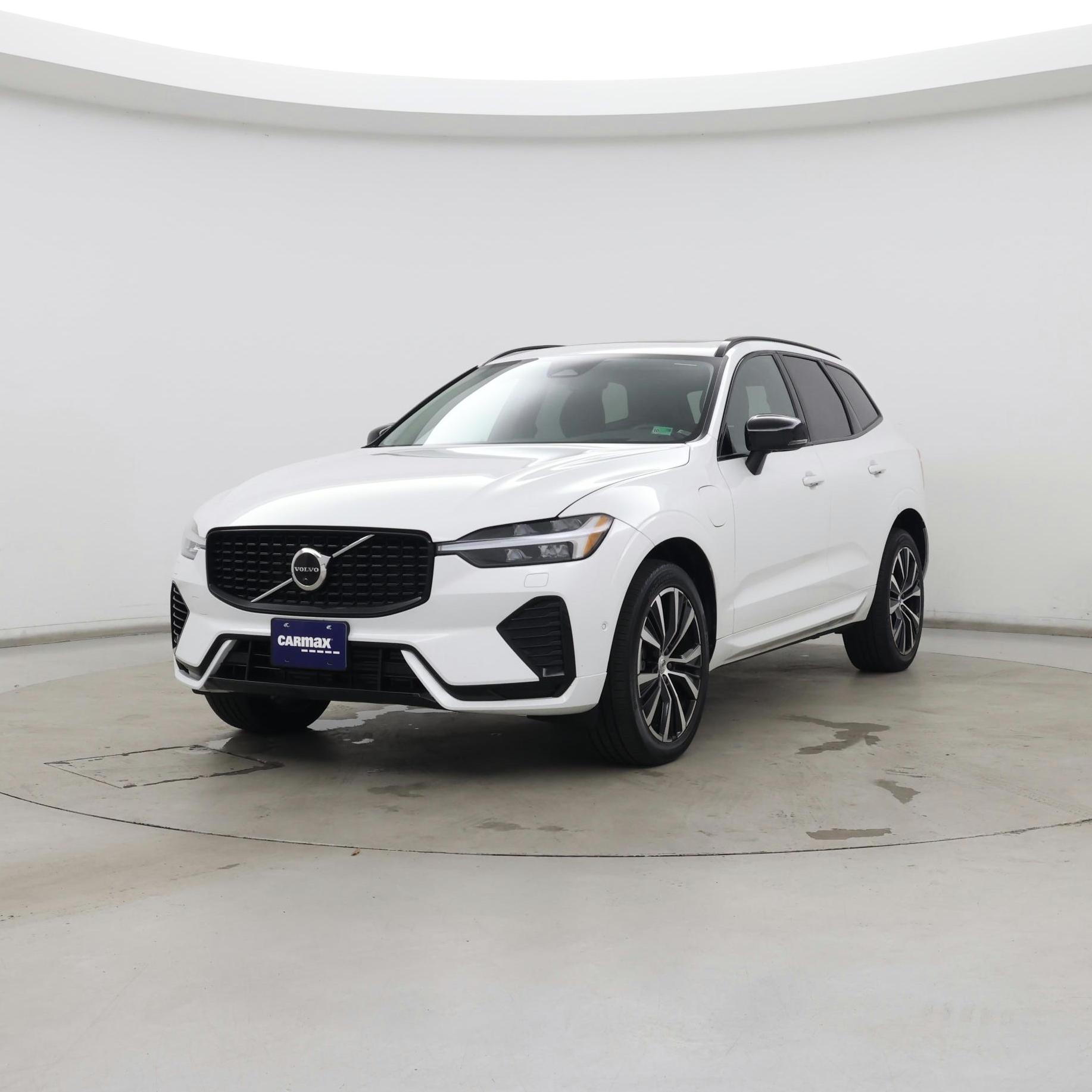 Thumbnail: 2023 Volvo XC60 - 4