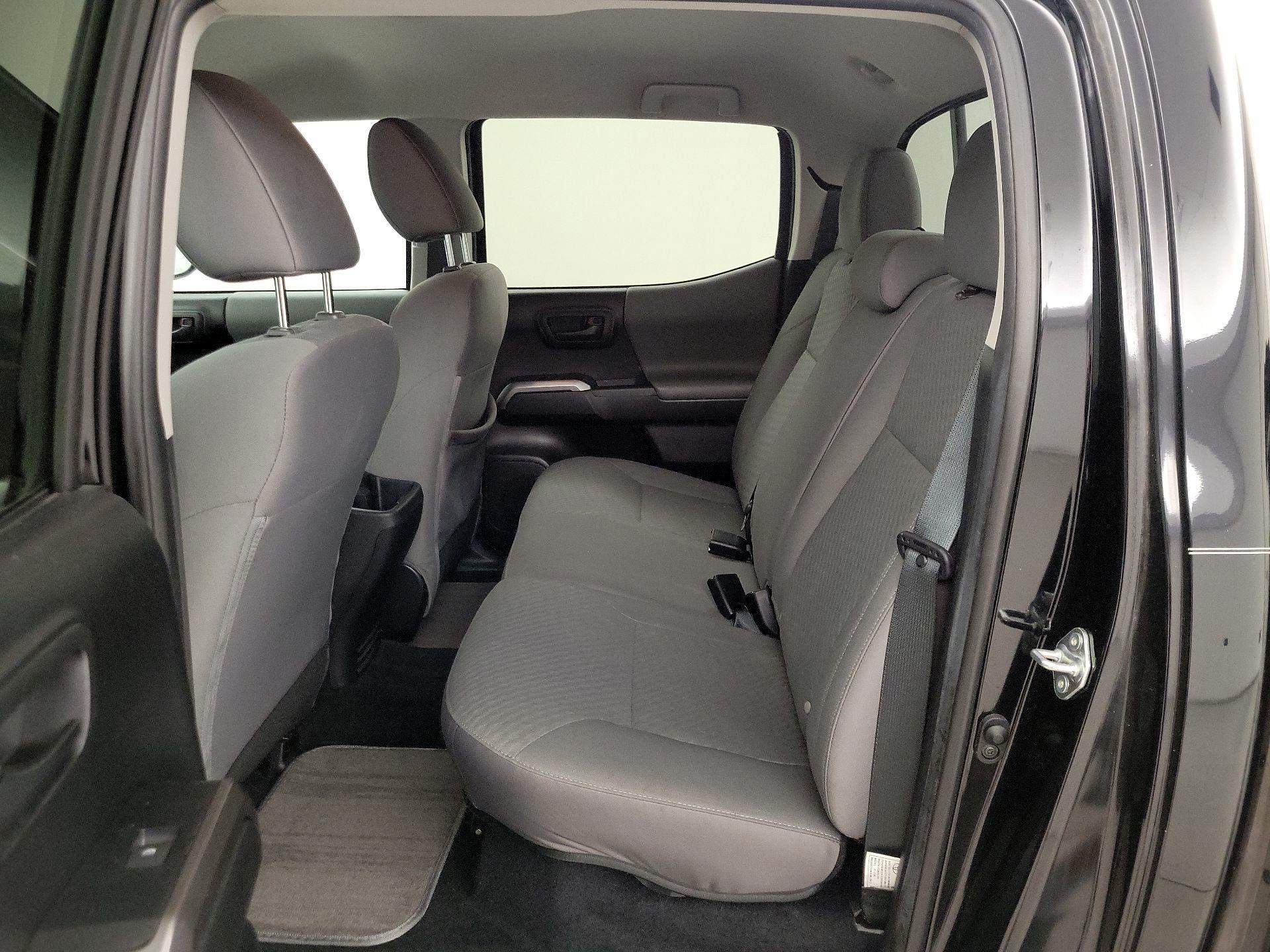 Thumbnail: 2022 Toyota Tacoma - 19