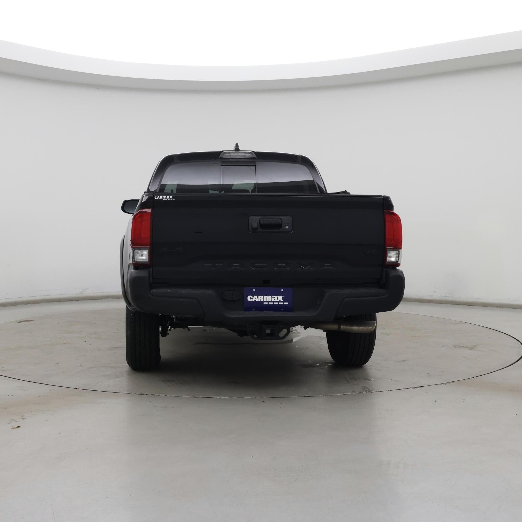 Thumbnail: 2022 Toyota Tacoma - 6