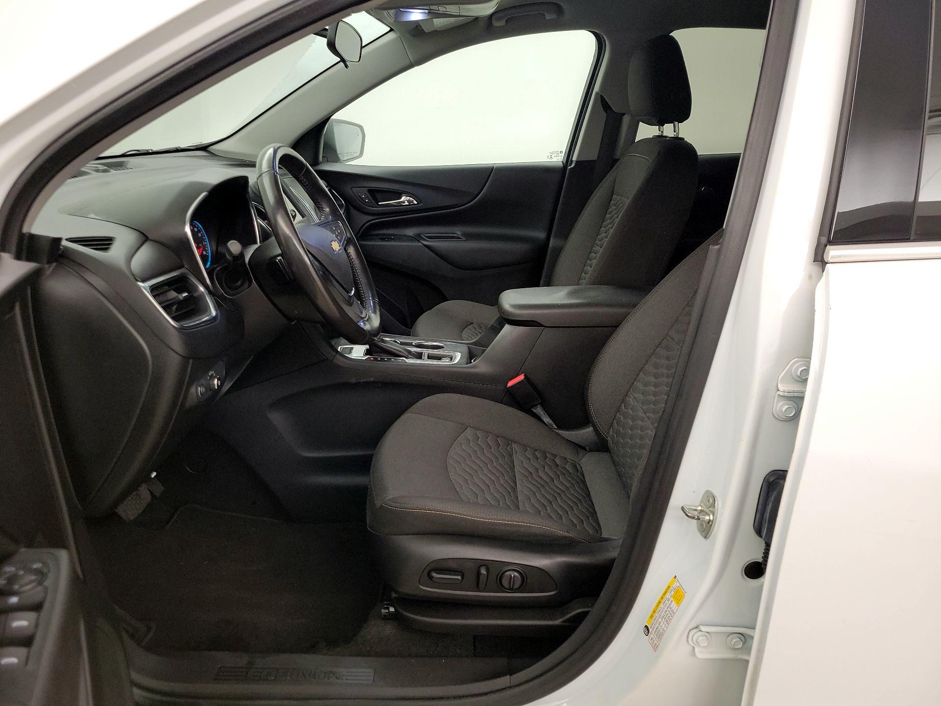 Thumbnail: 2019 Chevrolet Equinox - 11
