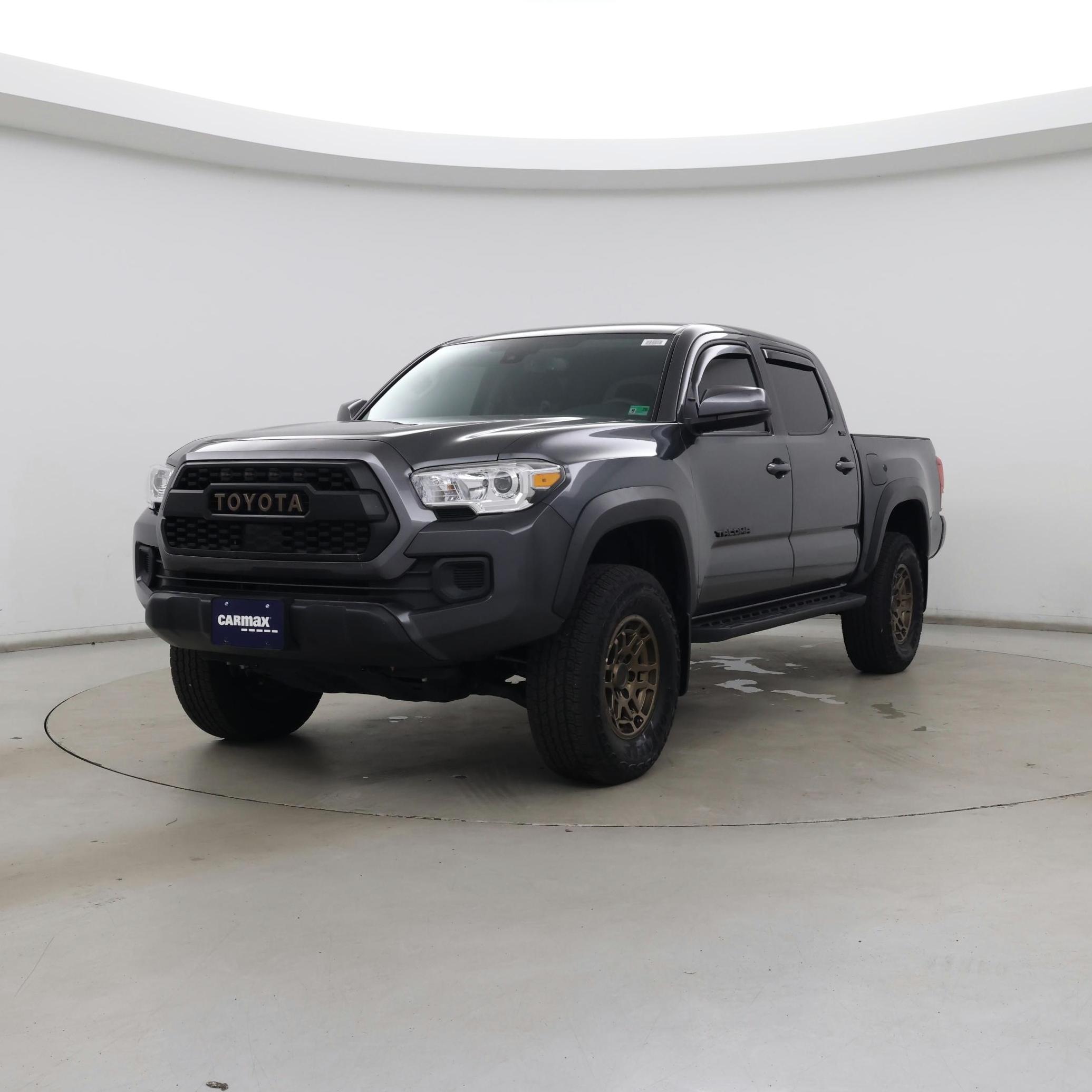 Thumbnail: 2023 Toyota Tacoma - 4