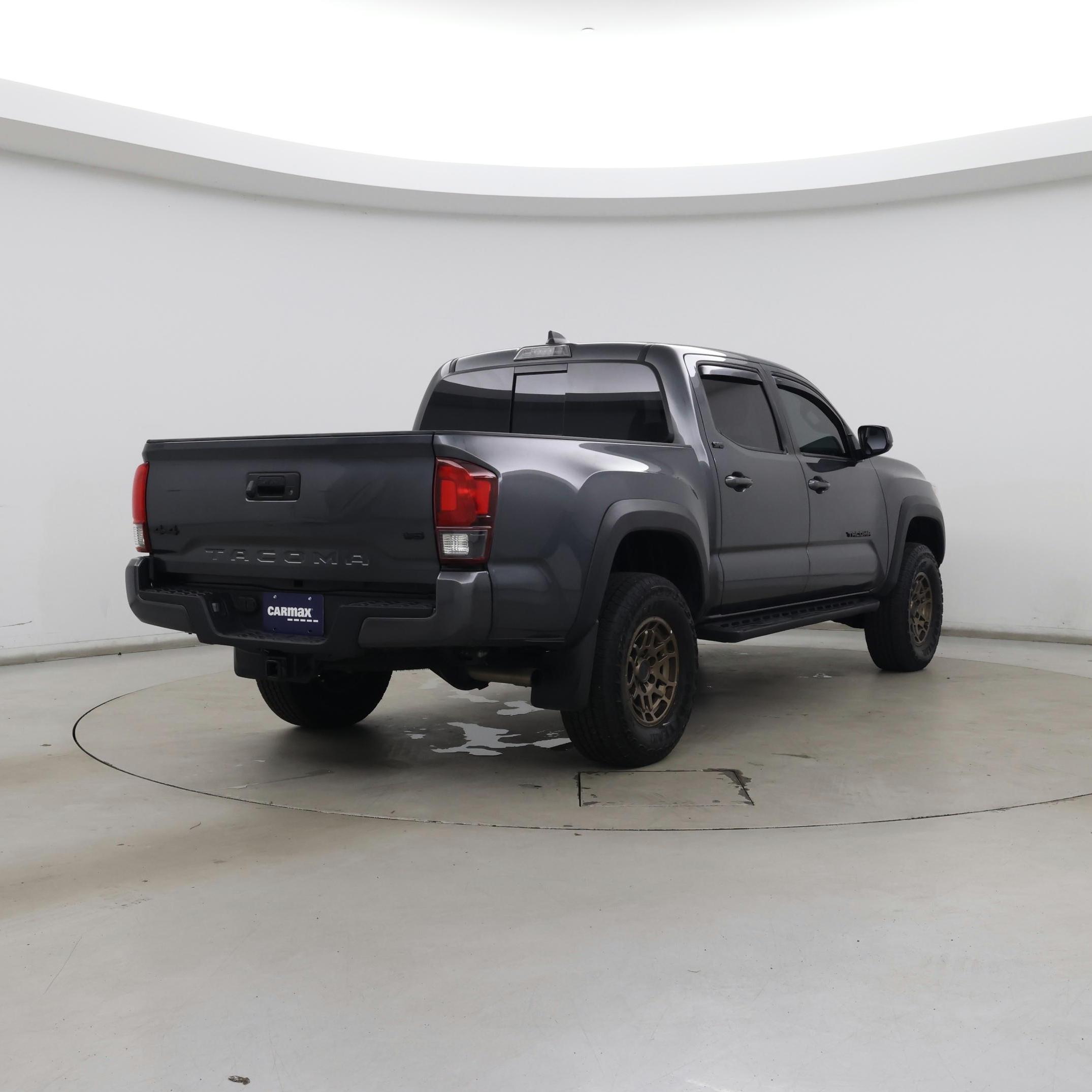 Thumbnail: 2023 Toyota Tacoma - 8